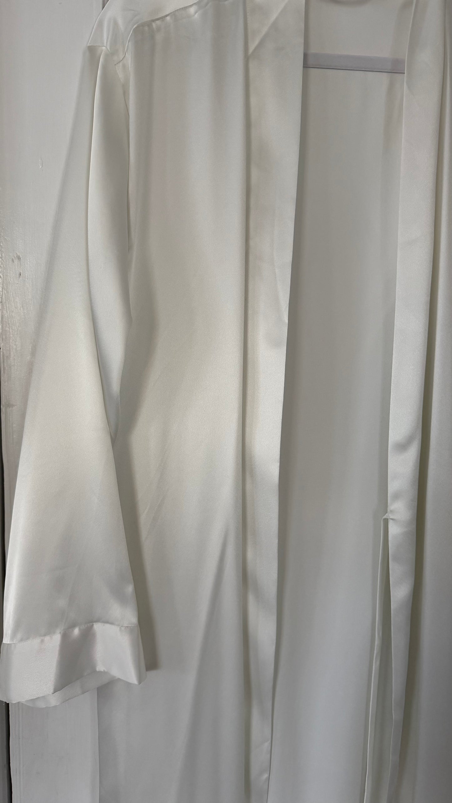 Rare Lace Detail Lace Peignoir Set