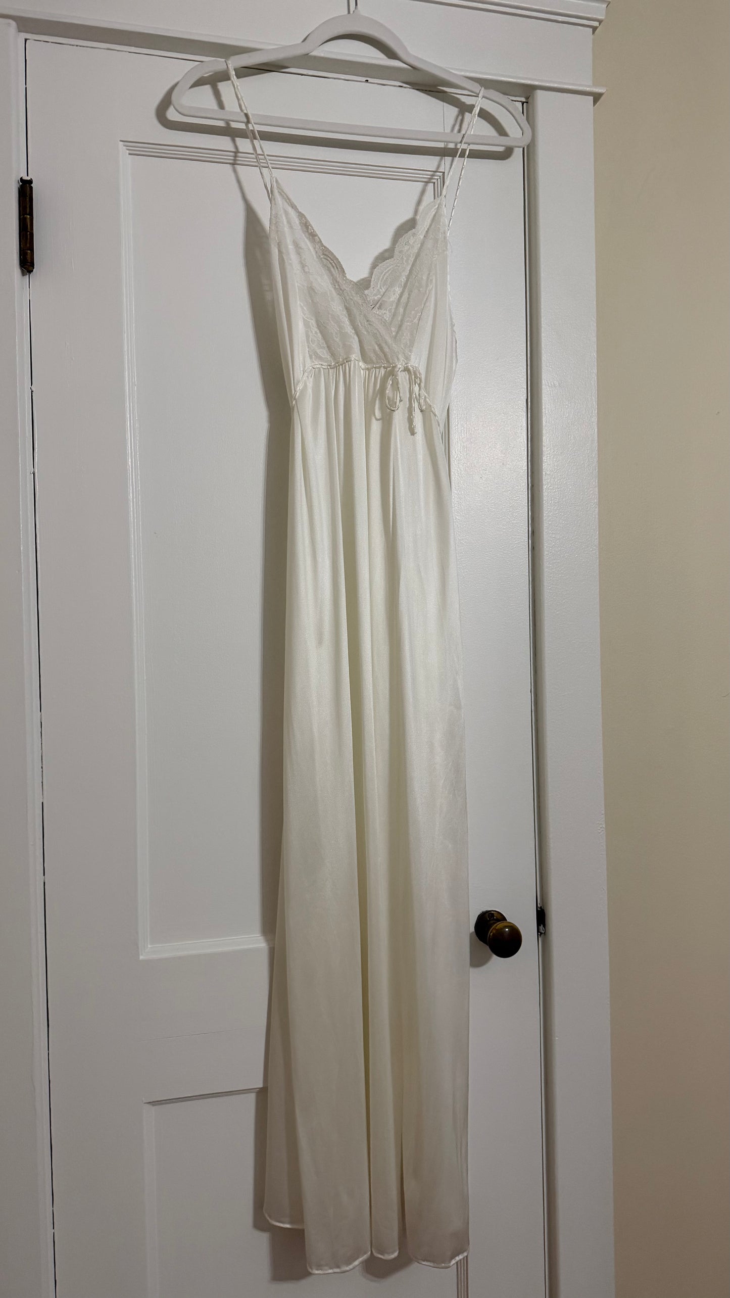 Tie-Back Slip & Chiffon Overlay Peignoir Set