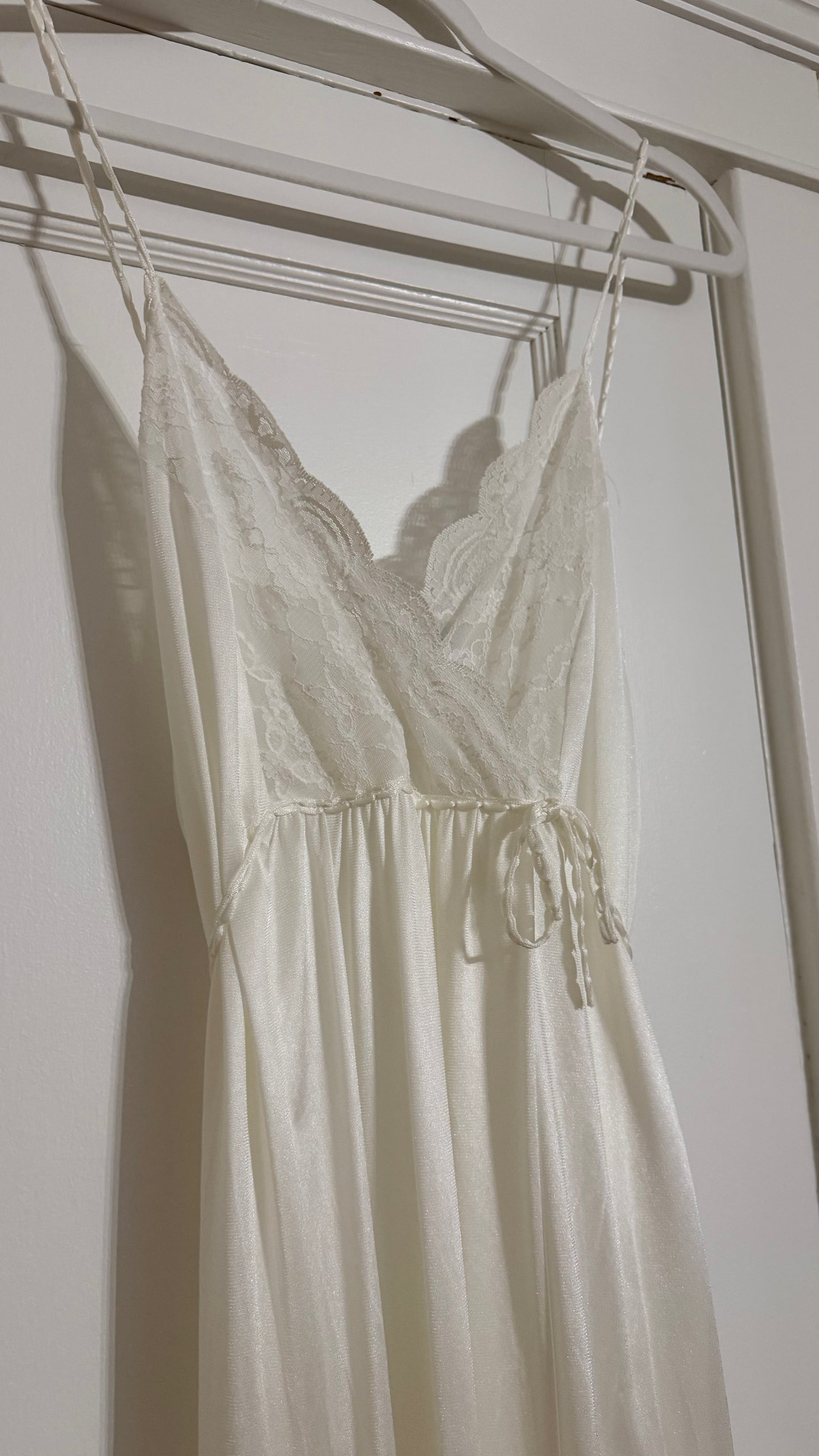 Tie-Back Slip & Chiffon Overlay Peignoir Set