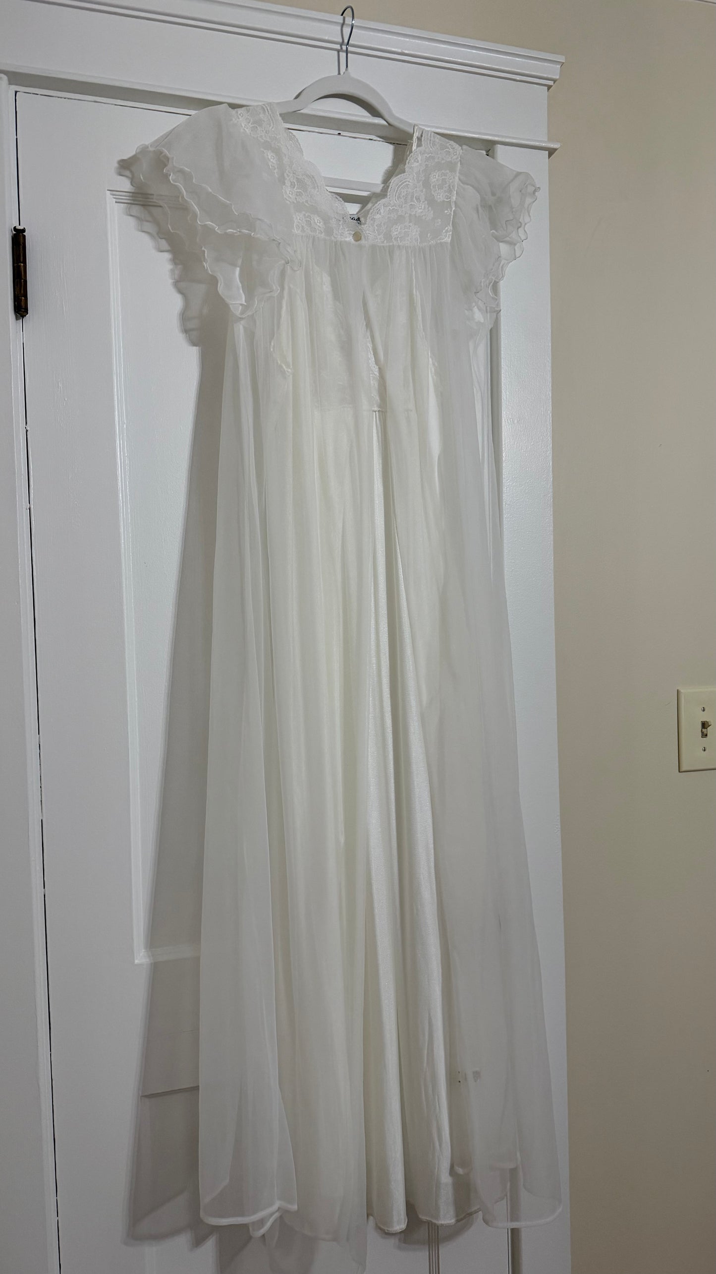 Tie-Back Slip & Chiffon Overlay Peignoir Set