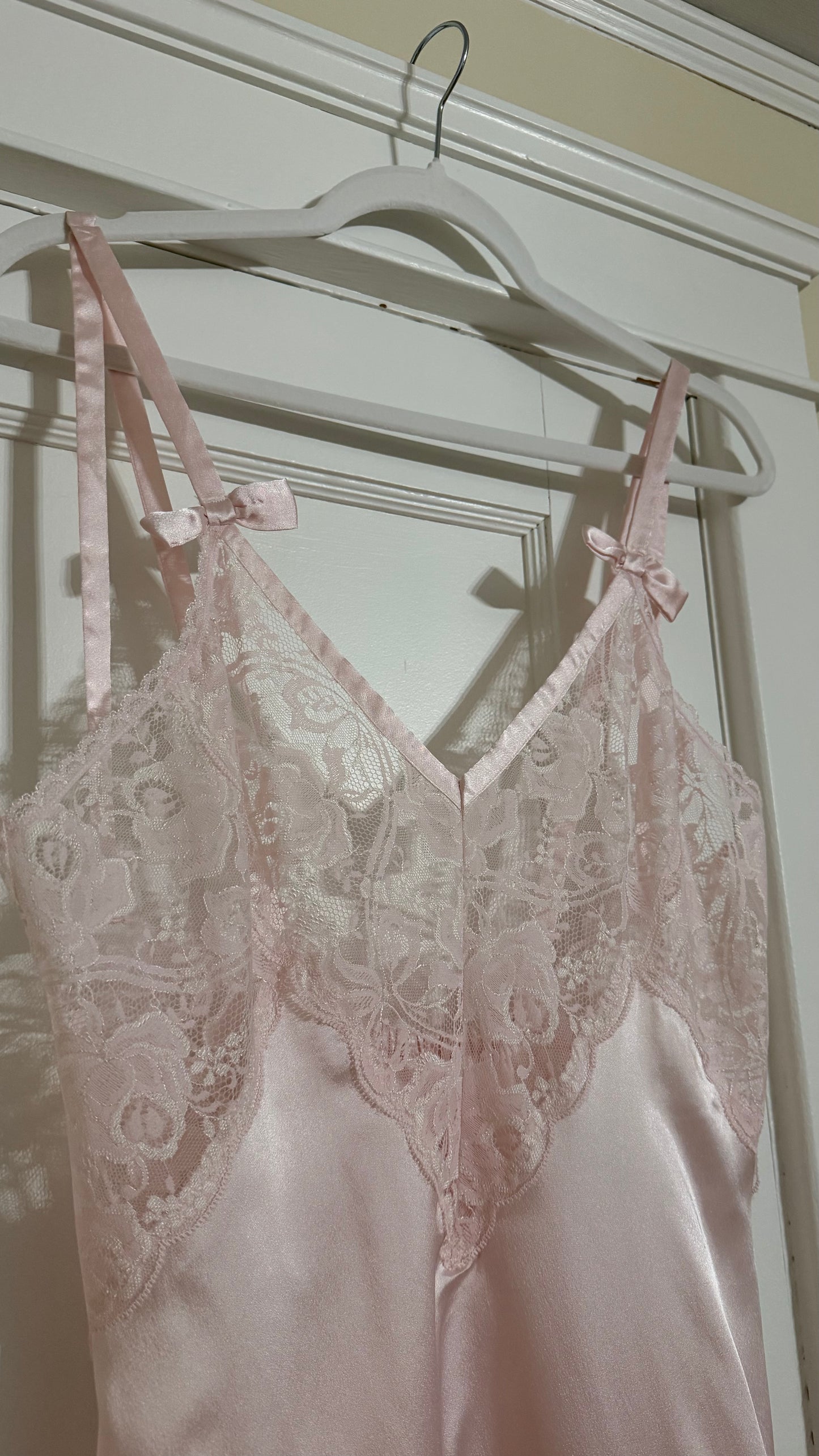 Pink Low Back Bow Detail Slip