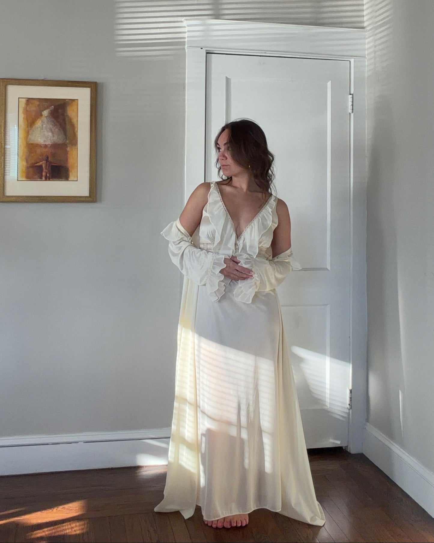 Cream Ruffle-Detail Peignoir Set