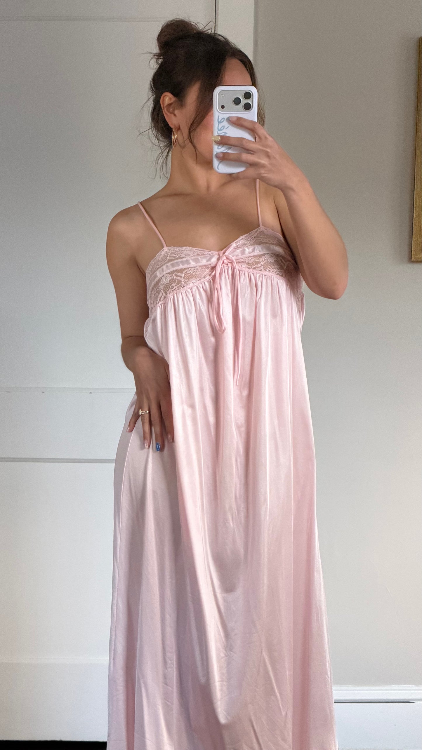 Pink Lace & Ribbon Detail Peignoir Set
