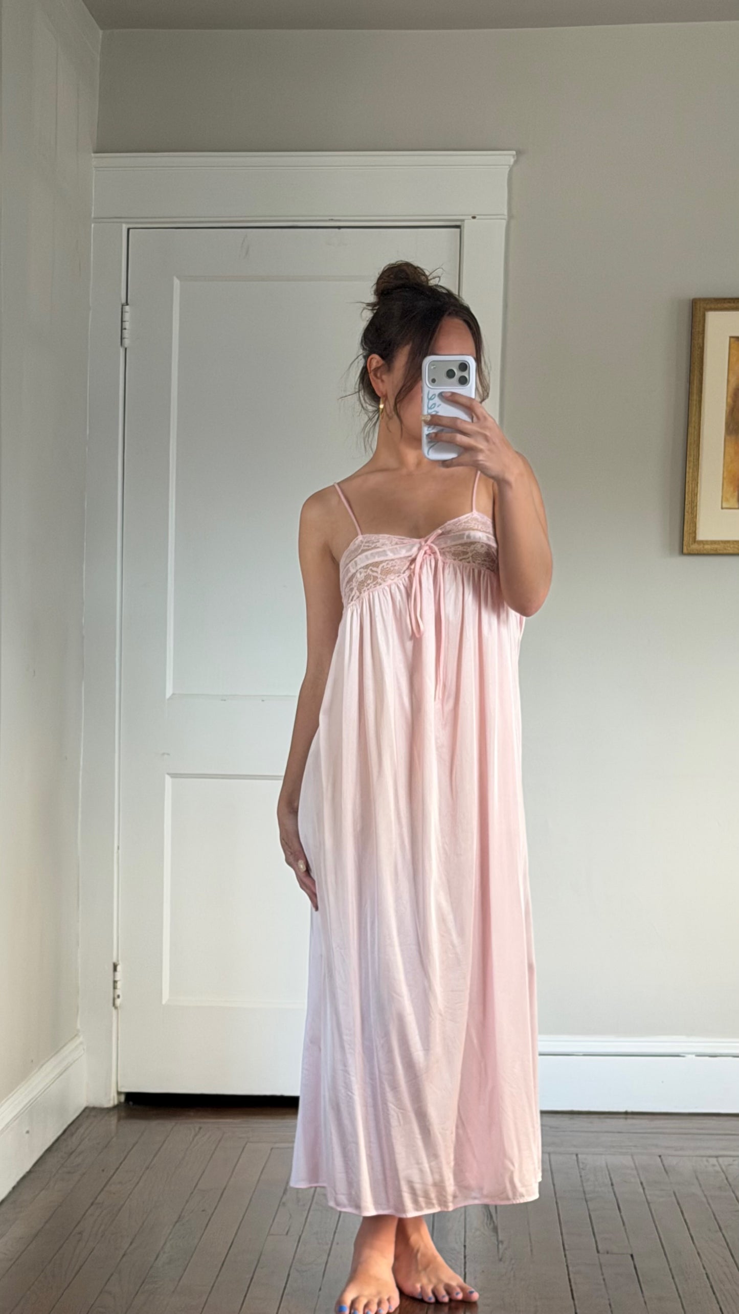 Pink Lace & Ribbon Detail Peignoir Set