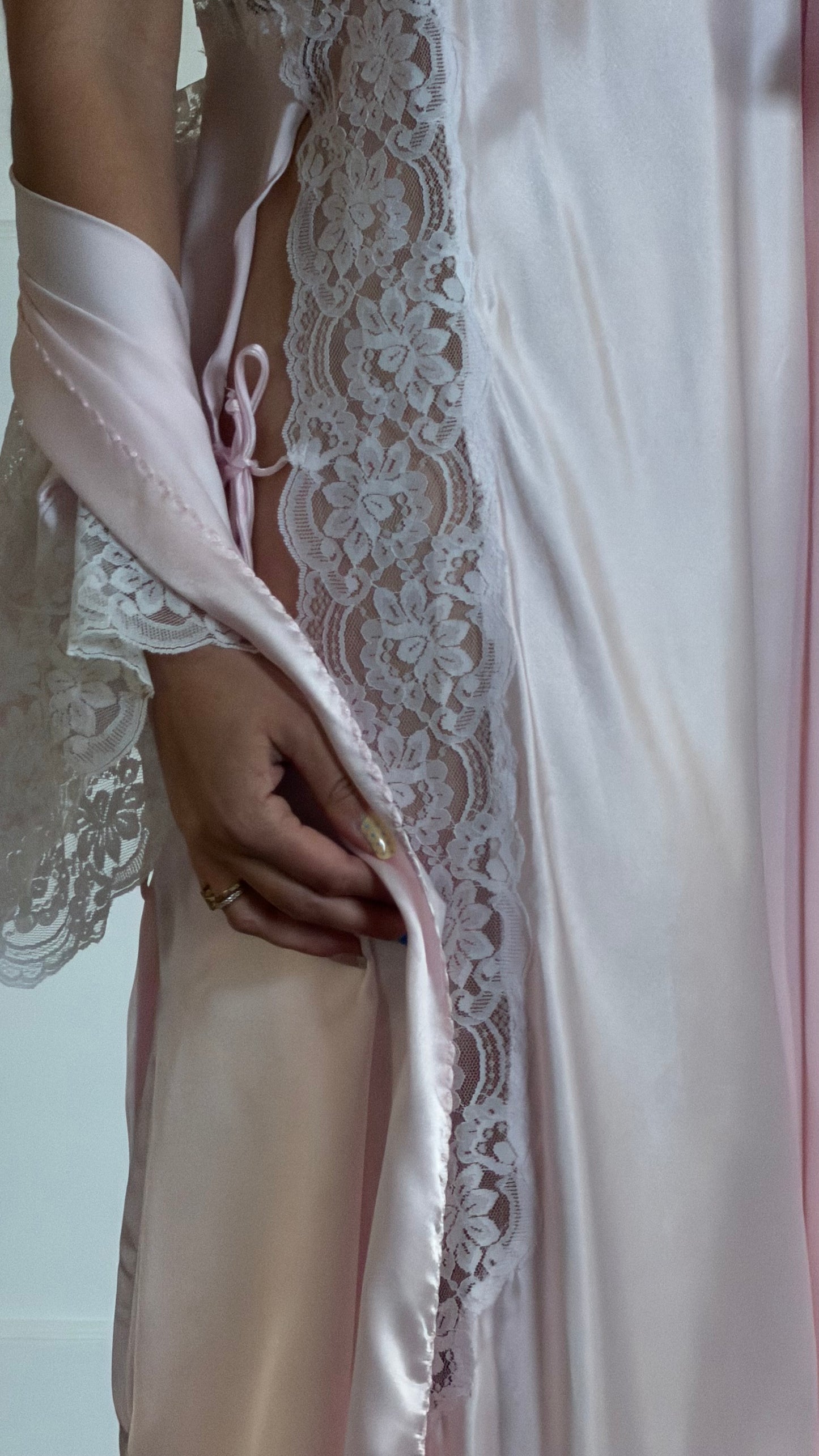Pink & White Lace Detail Peignoir Set