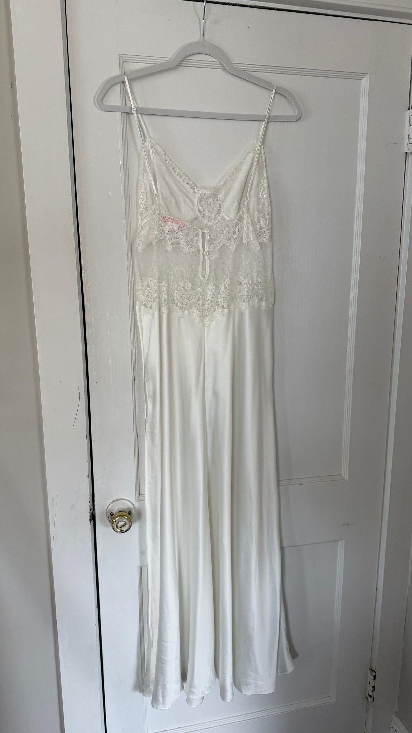 Rare Lace Detail Lace Peignoir Set