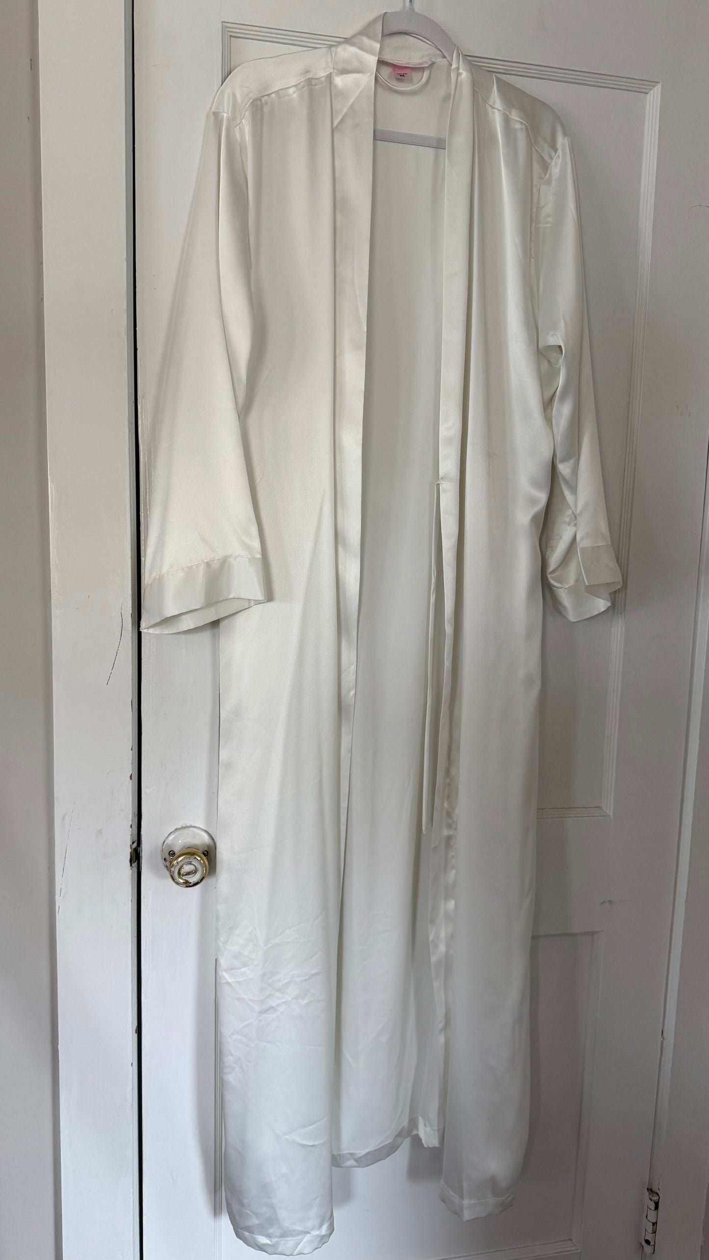 Rare Lace Detail Lace Peignoir Set