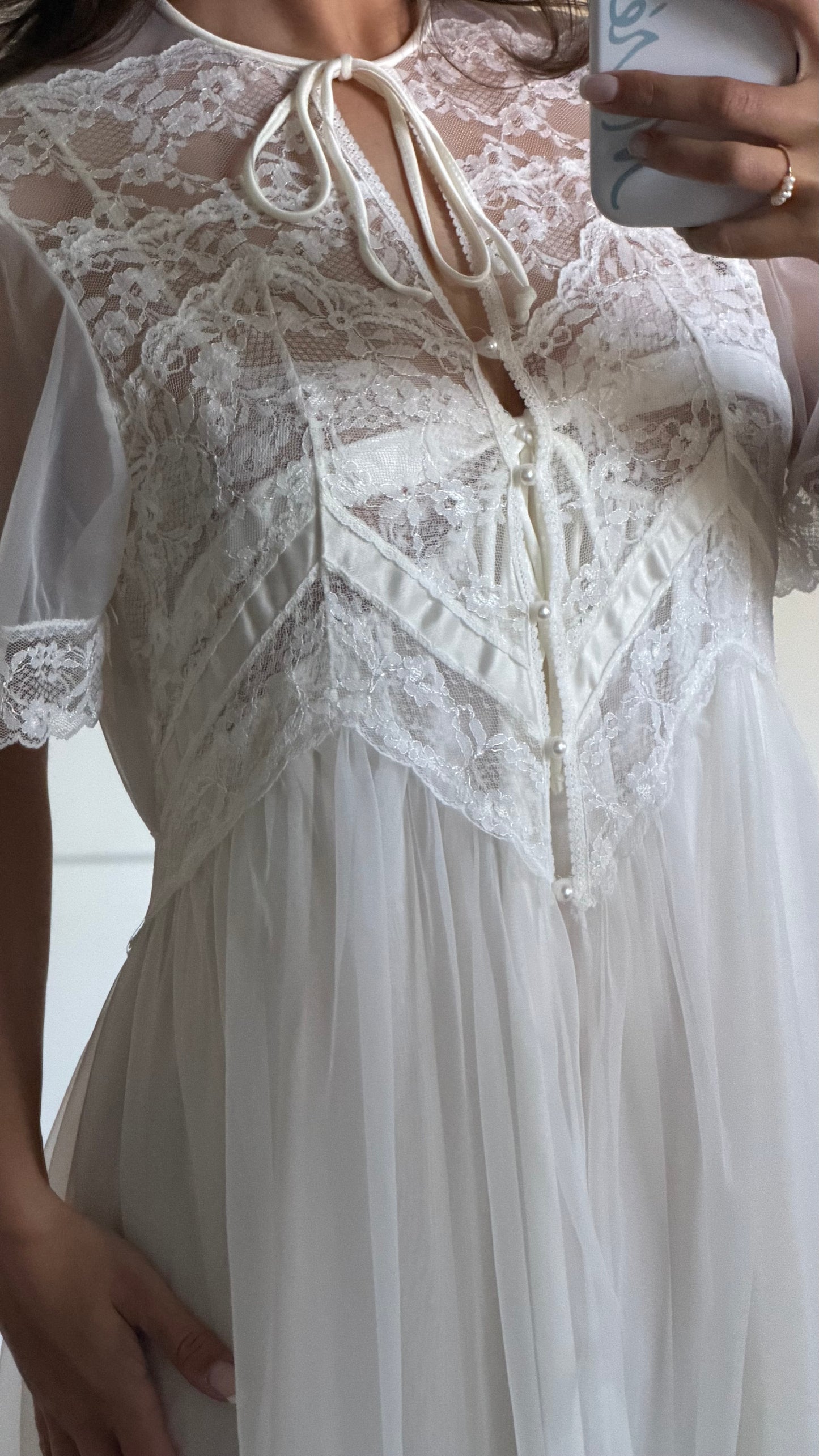 White Lace & Ribbon Detail Peignoir Set