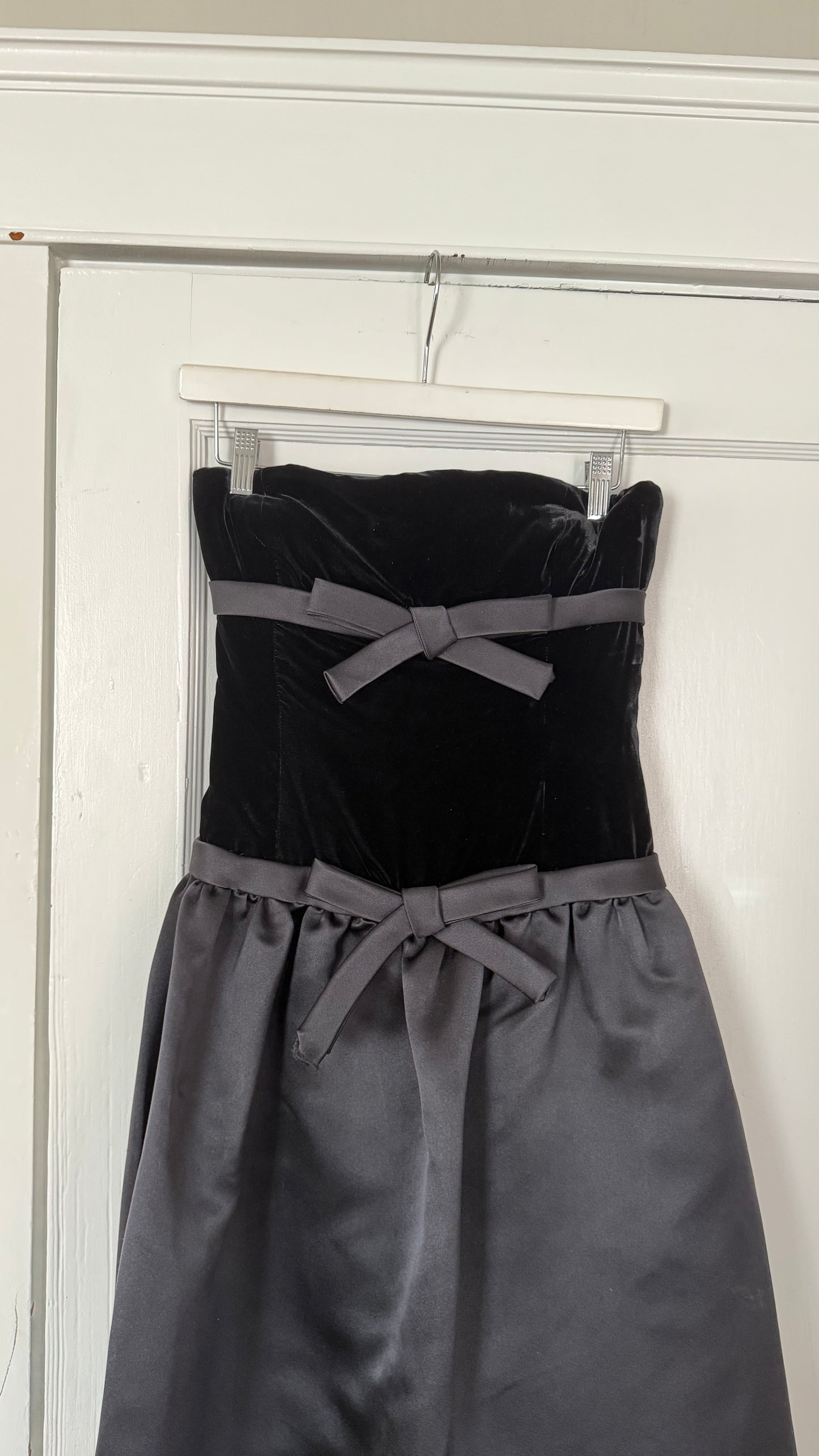 Rare 1950s Drop-Waist Bow-Detail Dress