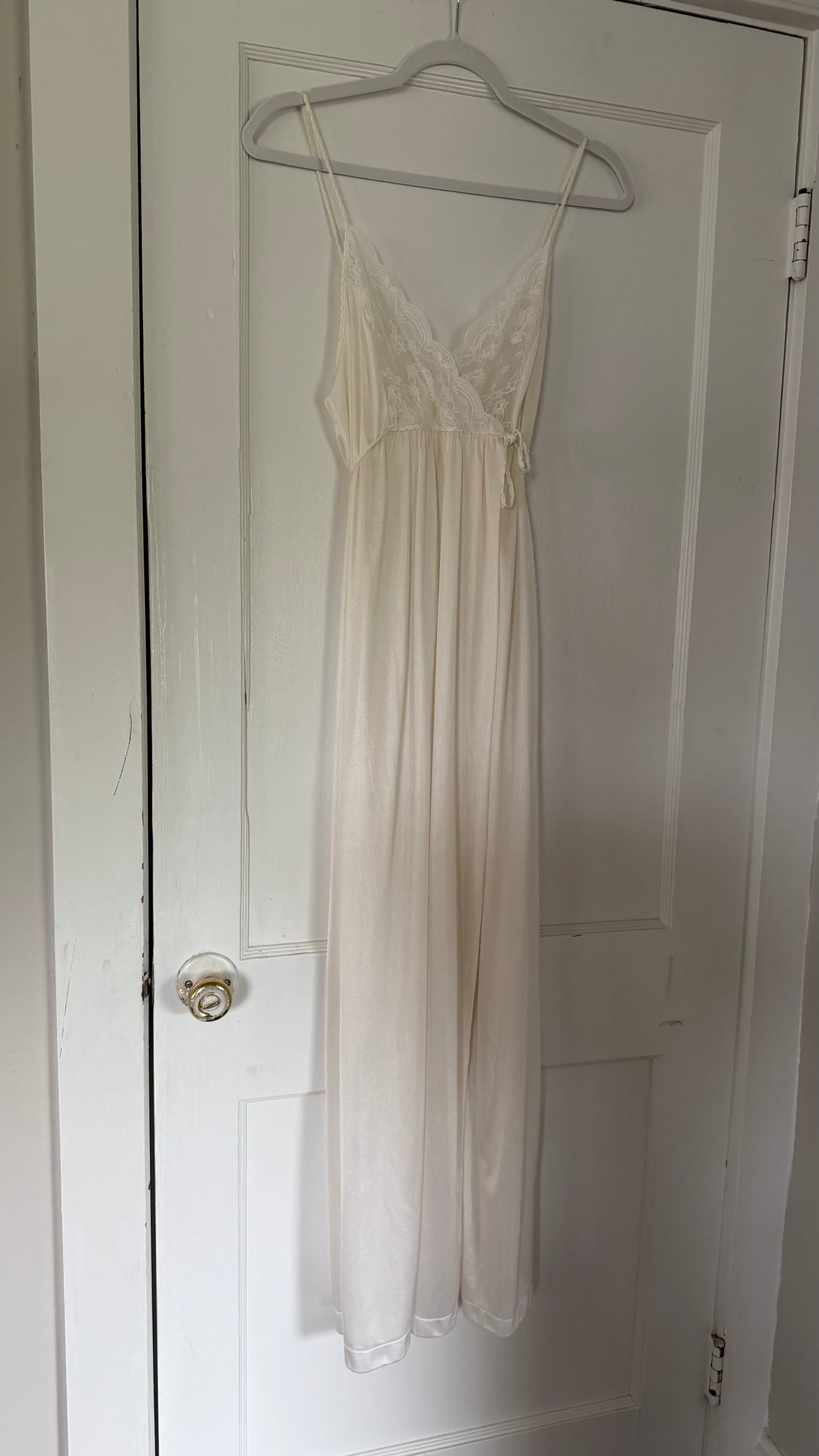 Tie-Back Slip & Longsleeve Robe Peignoir Set