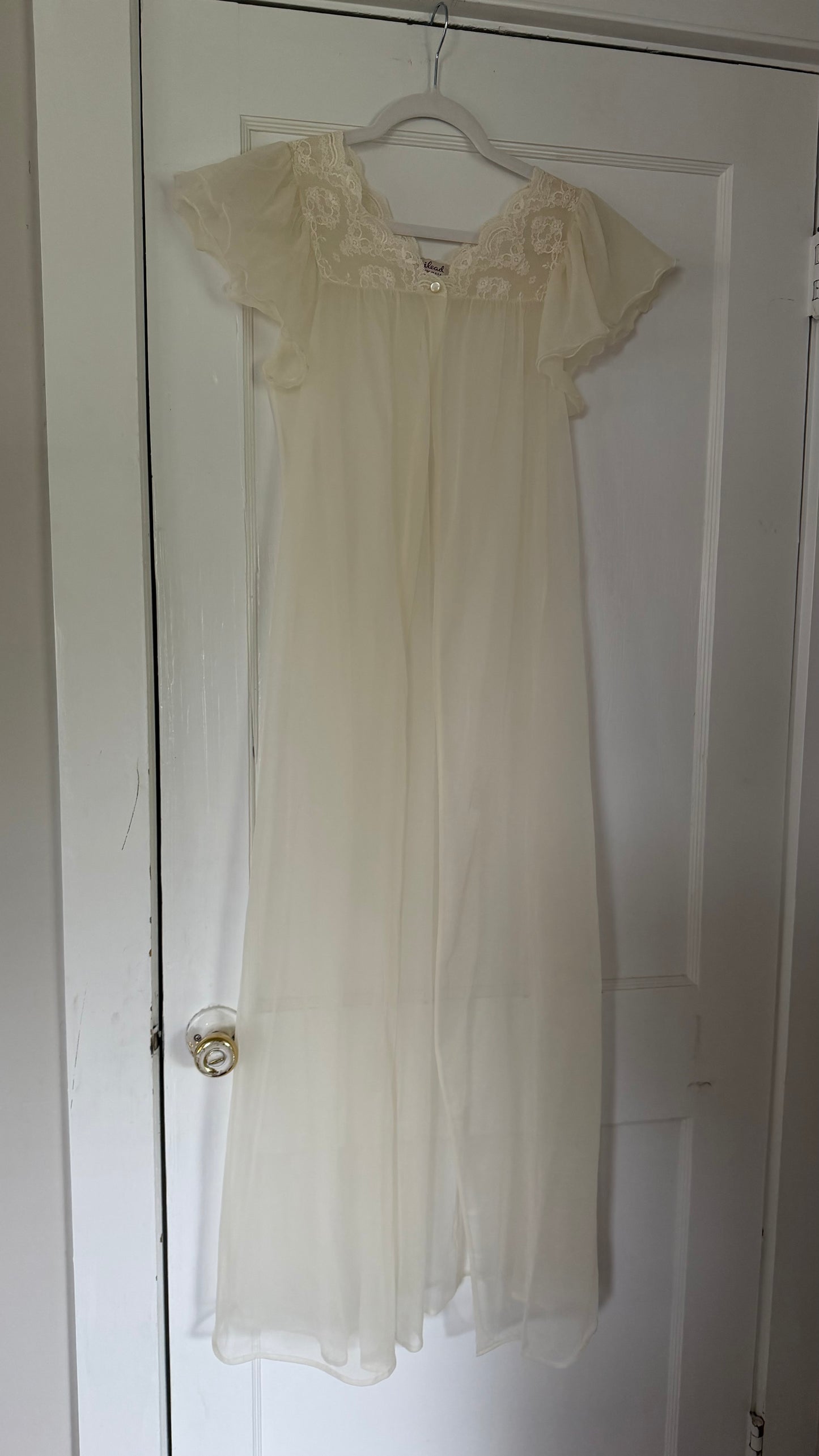 Tie-Back Slip & Chiffon Overlay Peignoir Set - Cream