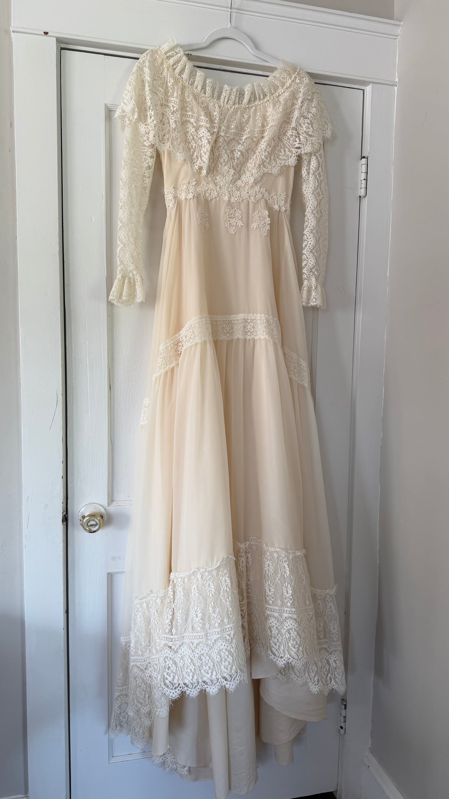 Off-the-Shoulder Cream Lace Detail Wedding Gown with Train