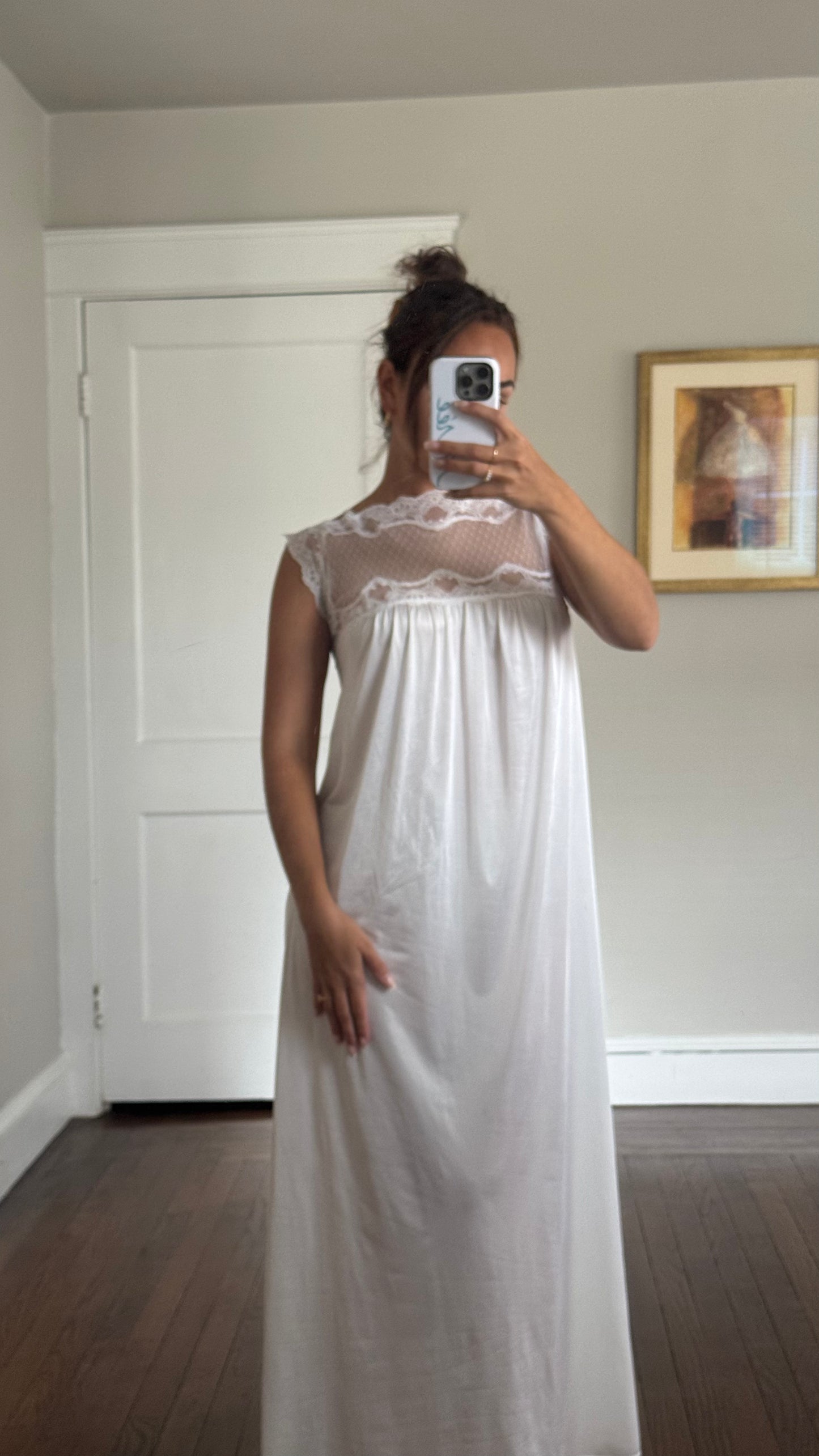 Tom Bezduda Lace Trim Vintage Slip