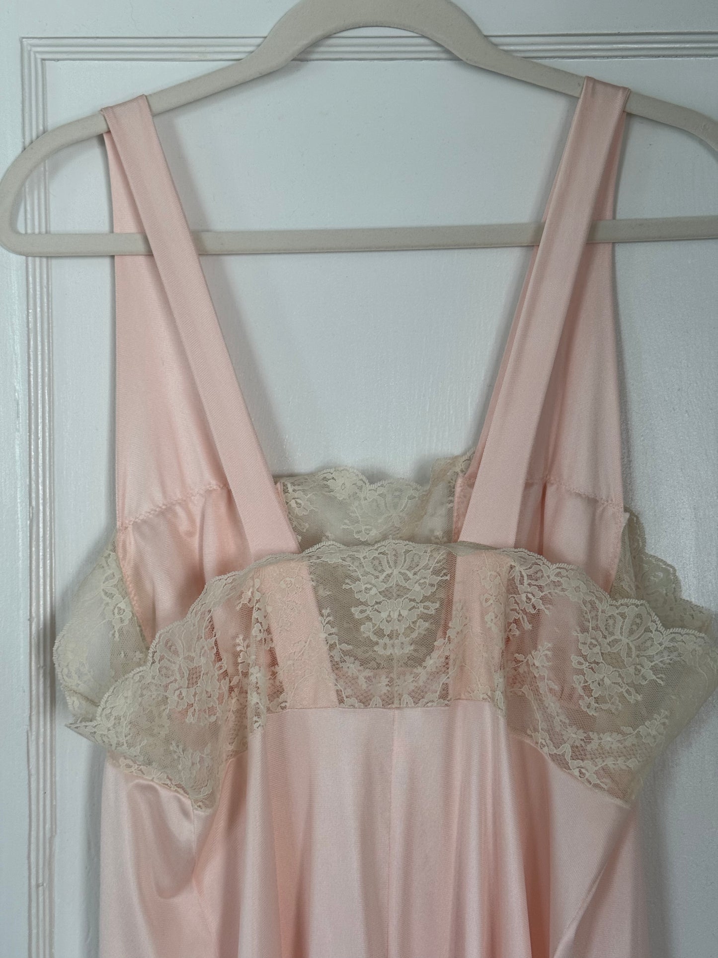 Rare Vintage Blush Pink Lace Detail Slip