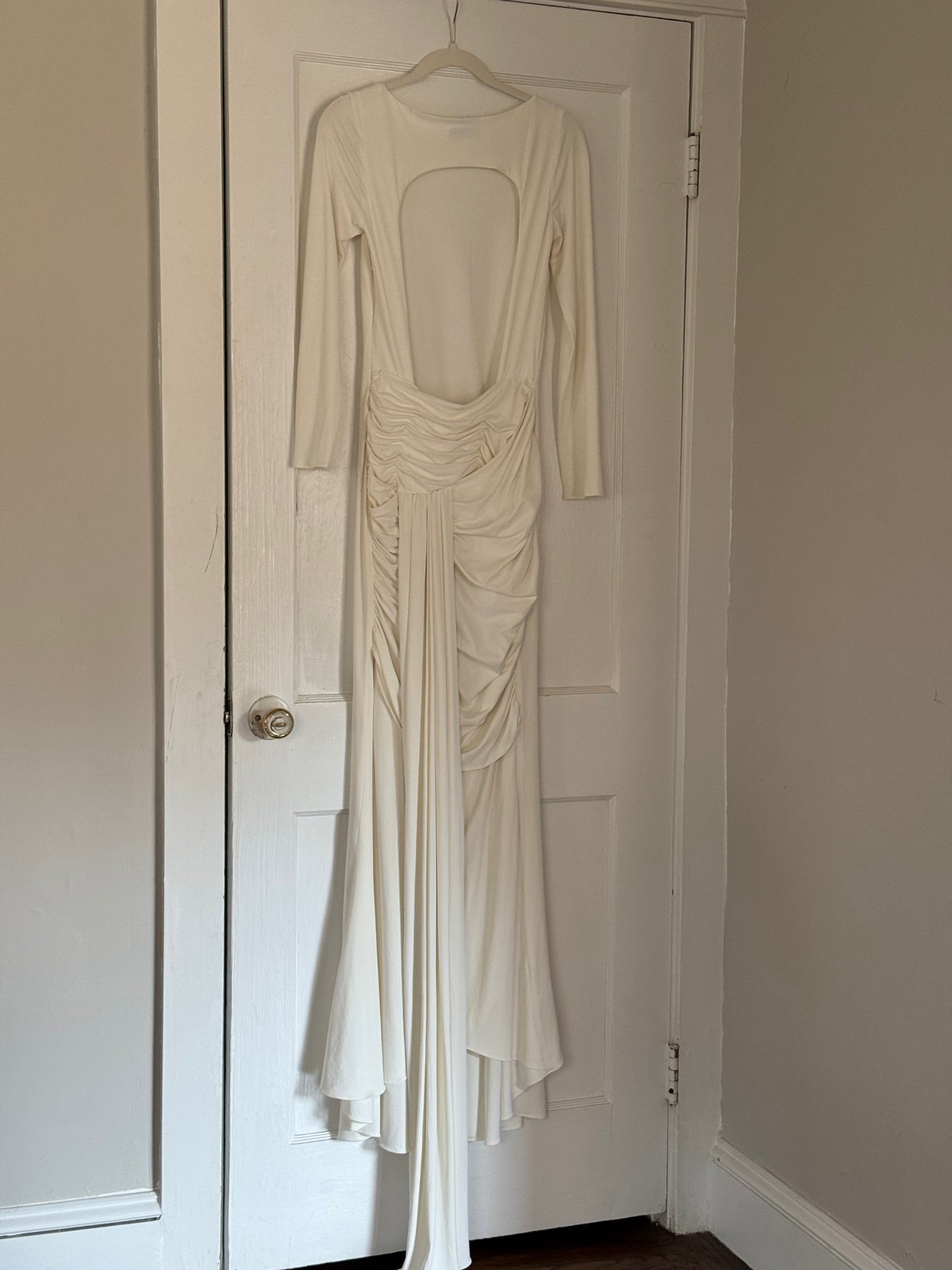 Vintage Open Back Jovani Wedding Dress