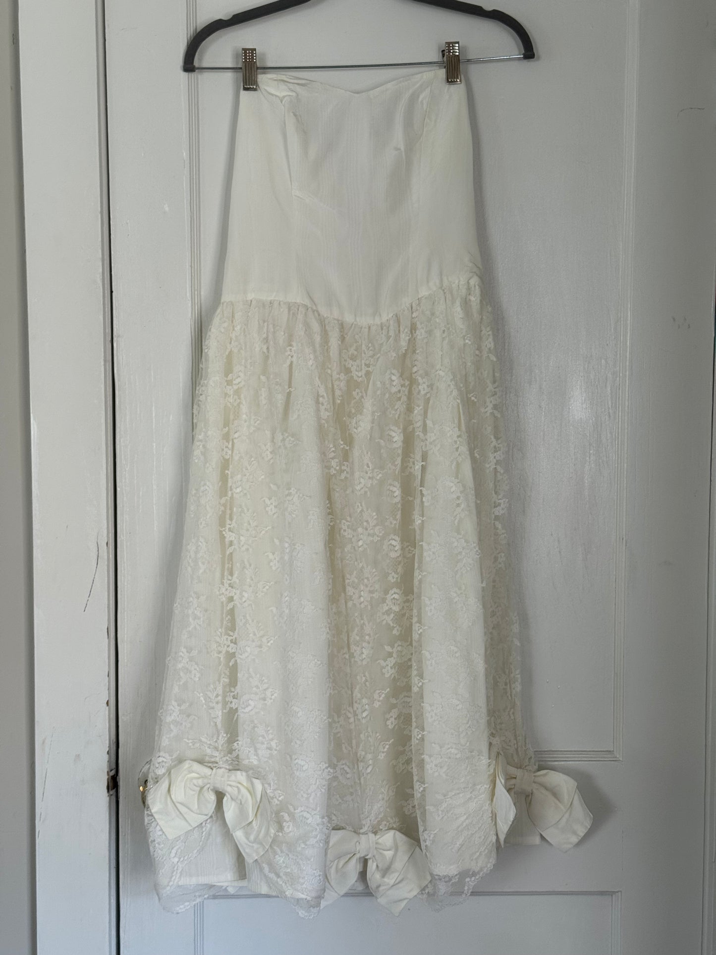 Rare 60s Bow Detail Midi Dress