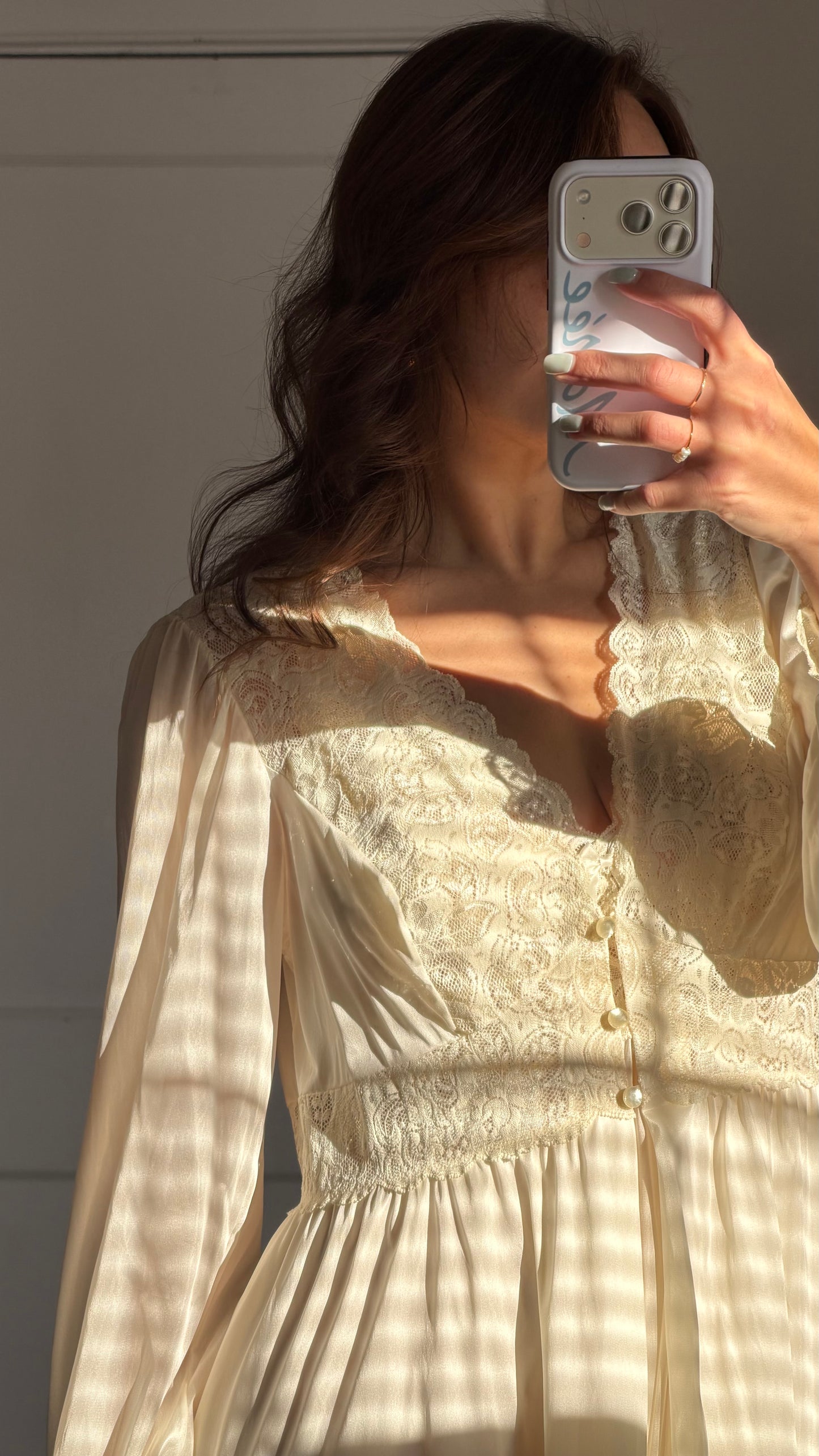 Long Sleeve Lace-Detail Ivory Peignoir Set