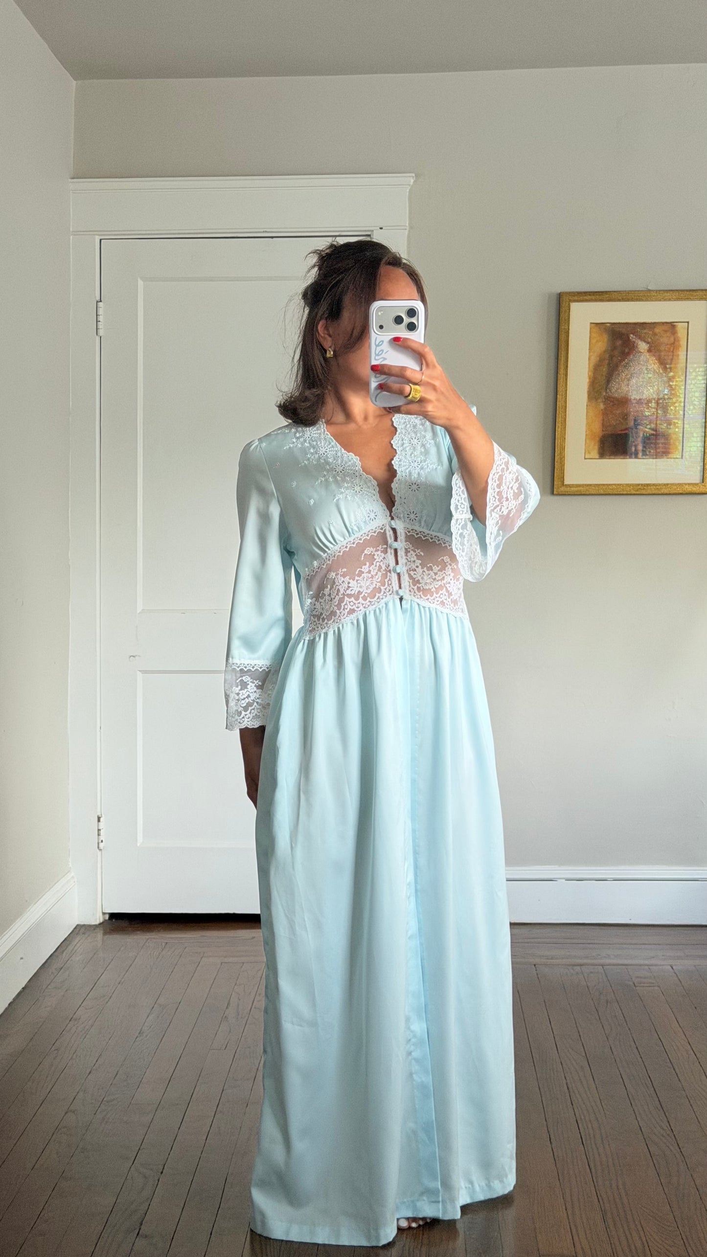 Blue and White Lace Detail Peignoir Robe