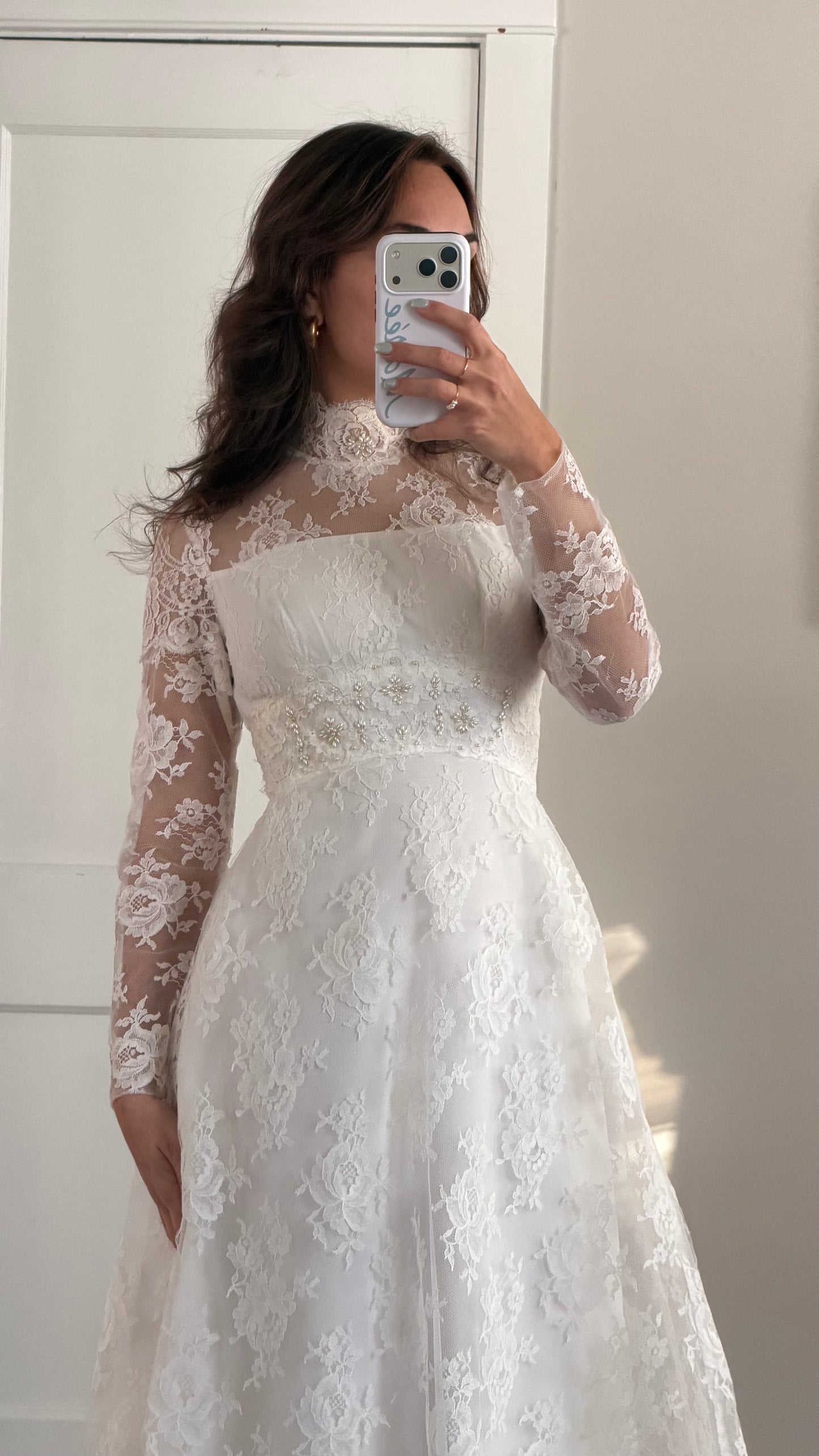 Long Sleeve Lace Wedding Dress