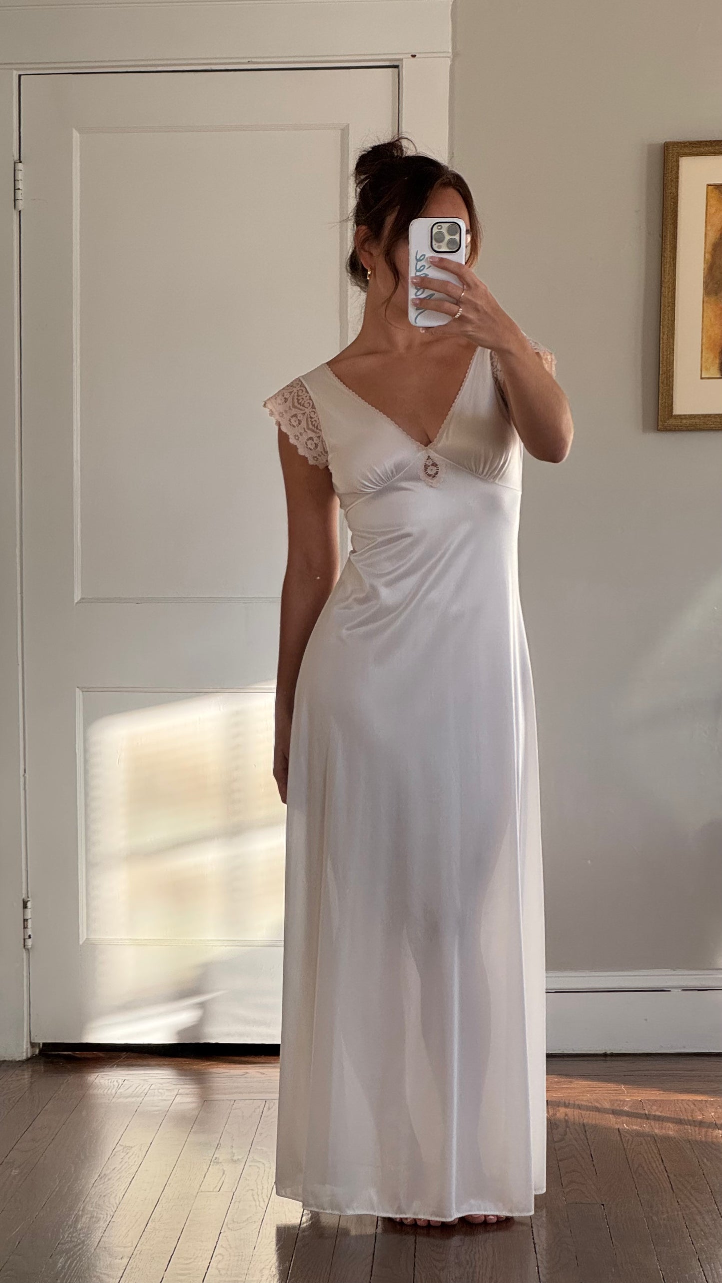 Maidenform Slip with Blush Lace Sleeve Detail