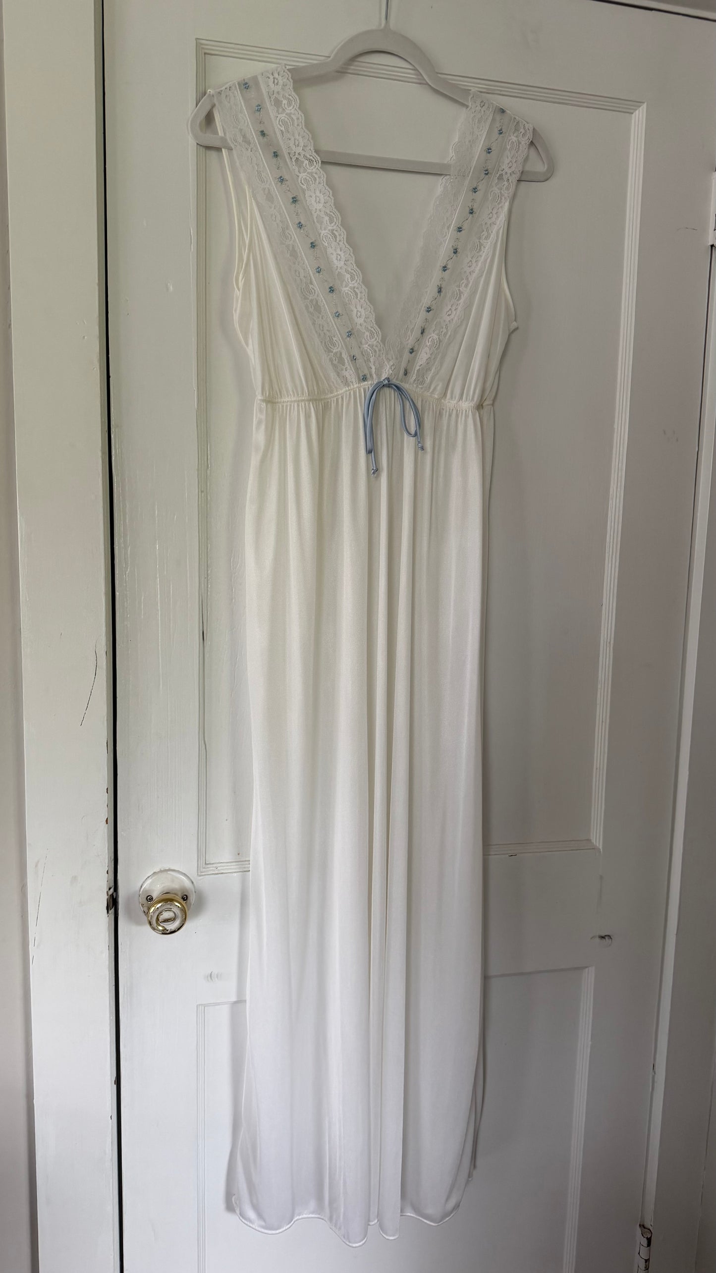 White Peignoir Set with Blue Details