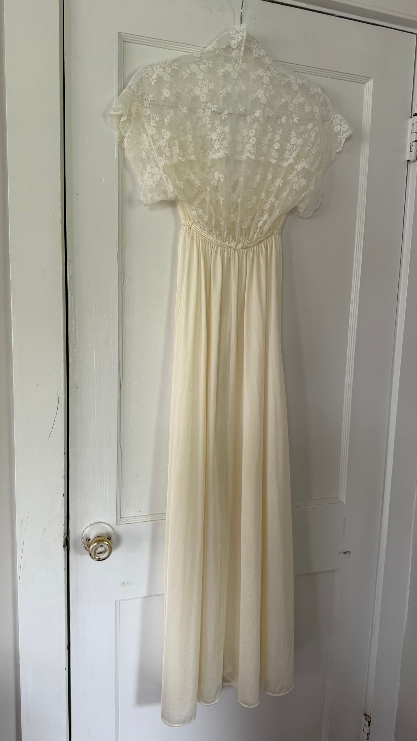 Cap Sleeve Lace Ivory/Cream Slip