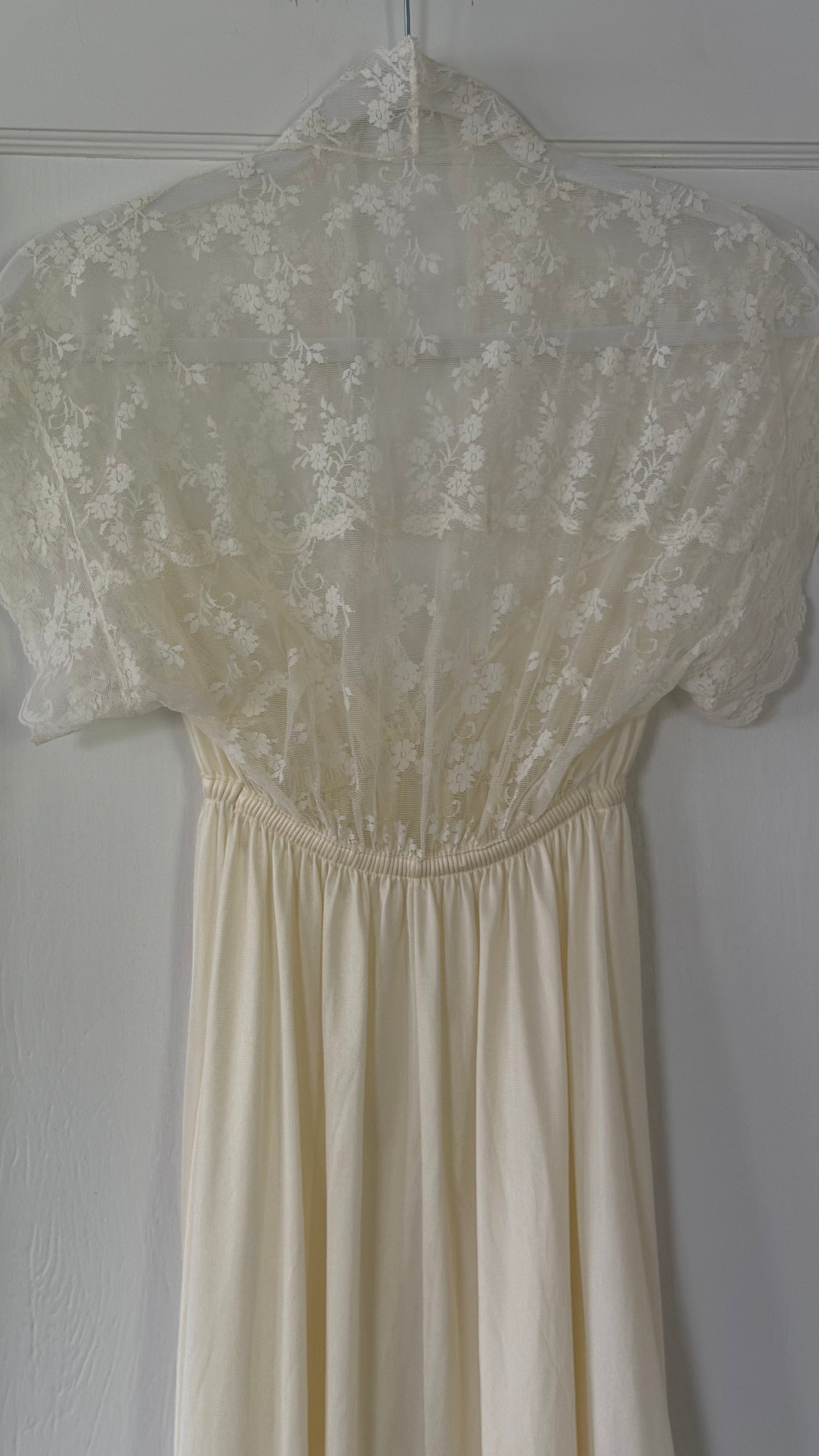 Cap Sleeve Lace Ivory/Cream Slip