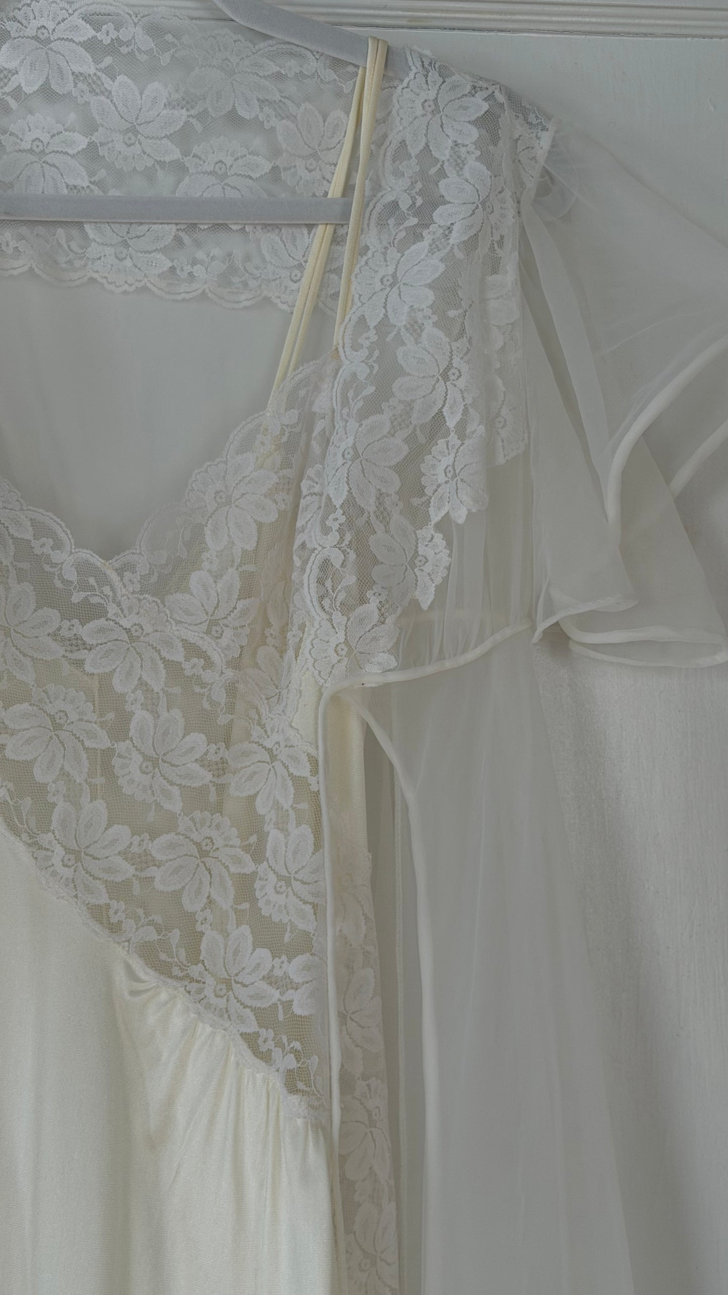 Asymmetrical Lace Ivory & White Peignoir Set