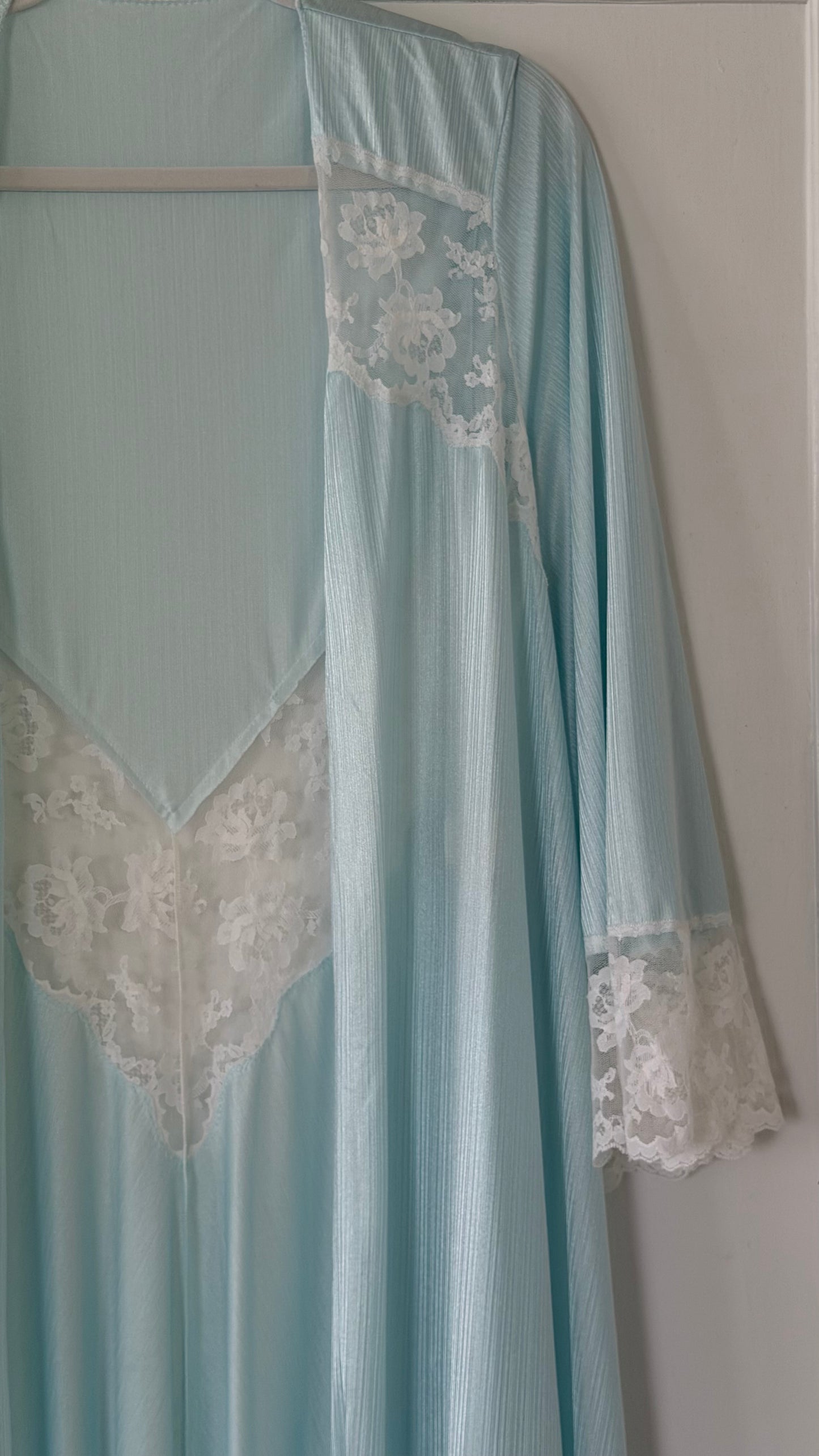 Blue & White Lace Peignoir Set