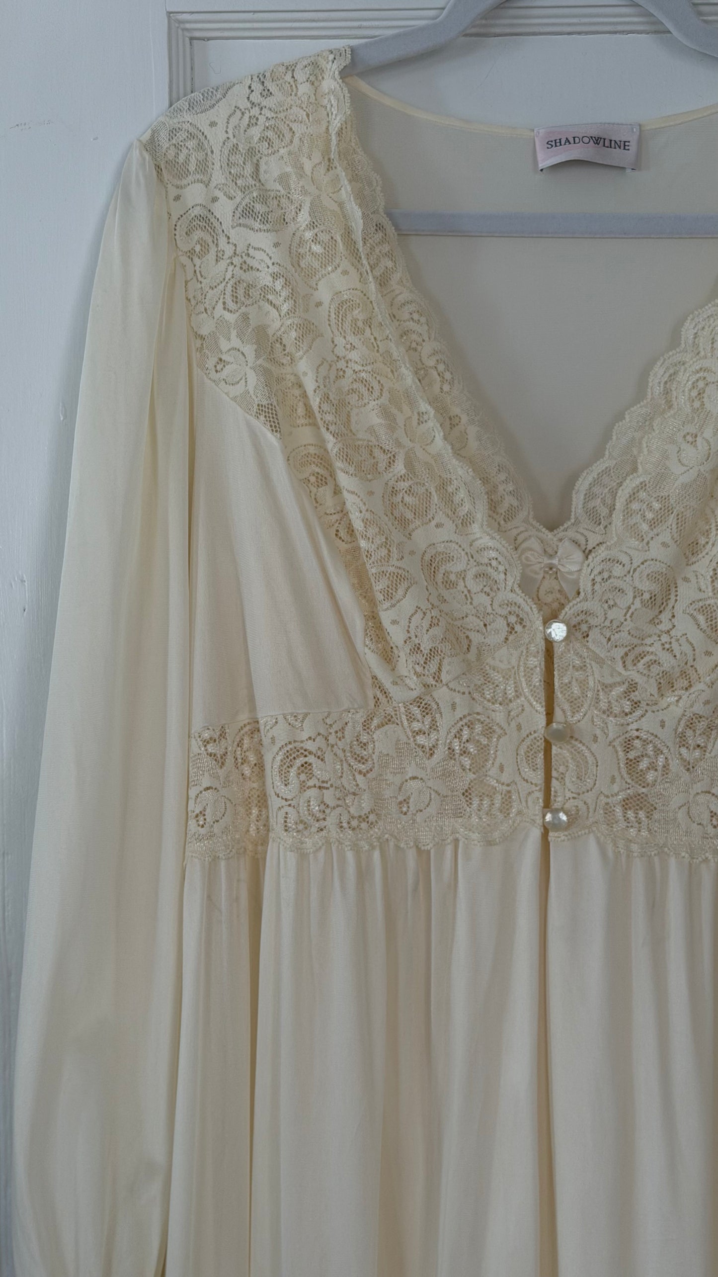 Long Sleeve Lace-Detail Ivory Peignoir Set
