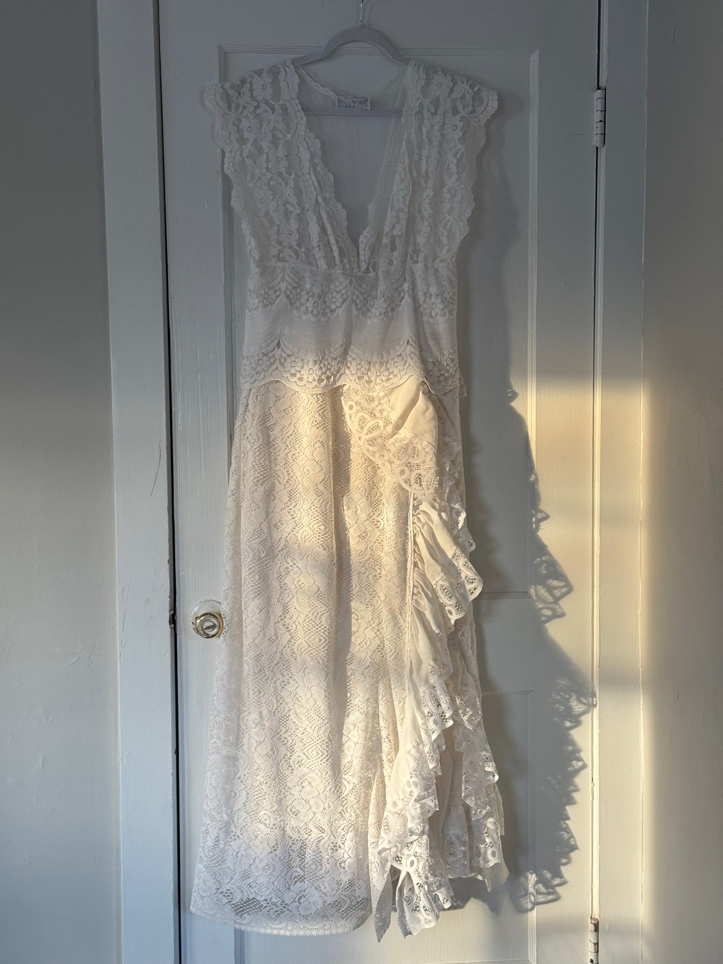 Rare Val Mode Lace Ruffle Maxi Slip/Dress