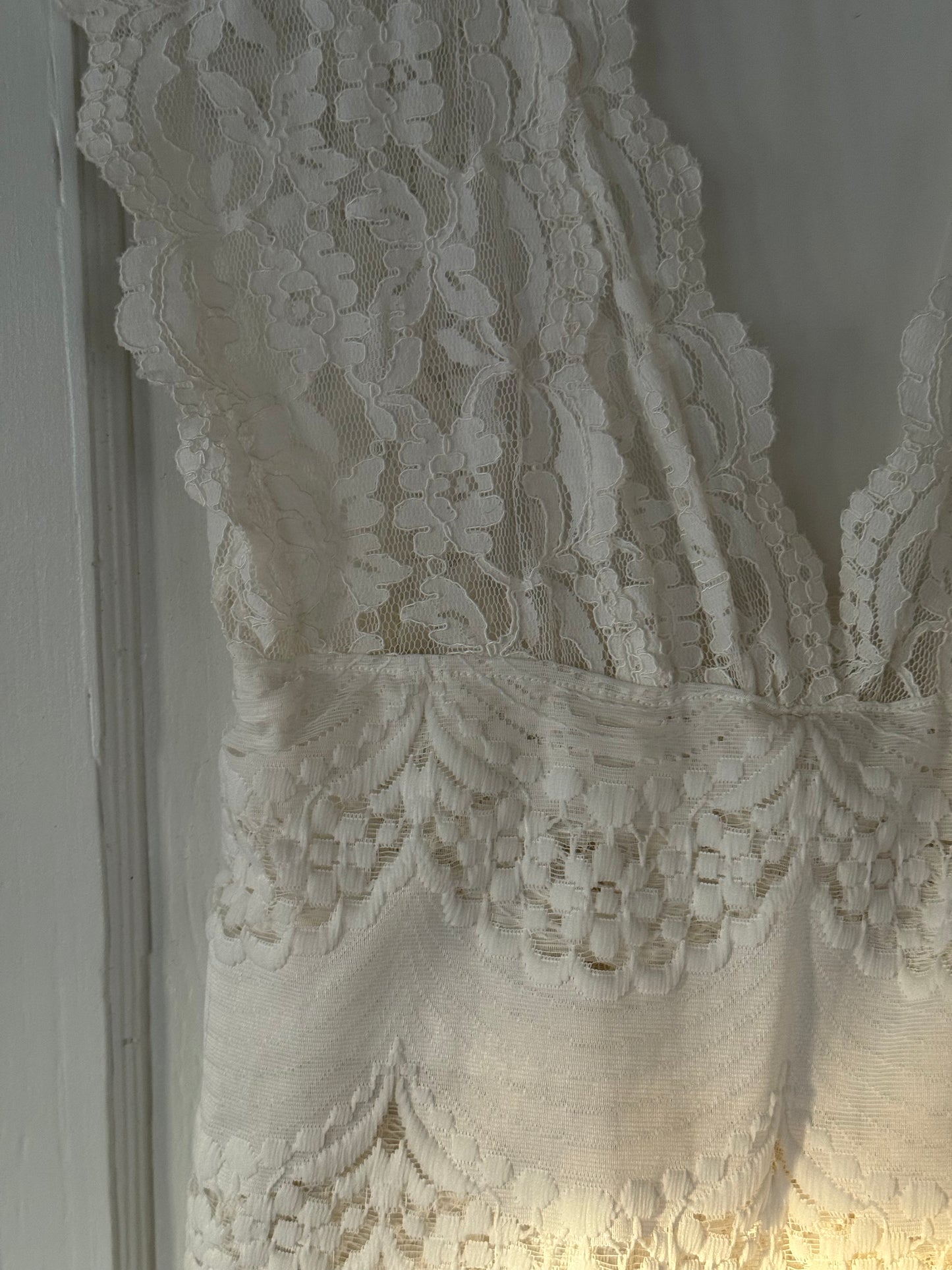 Rare Val Mode Lace Ruffle Maxi Slip/Dress