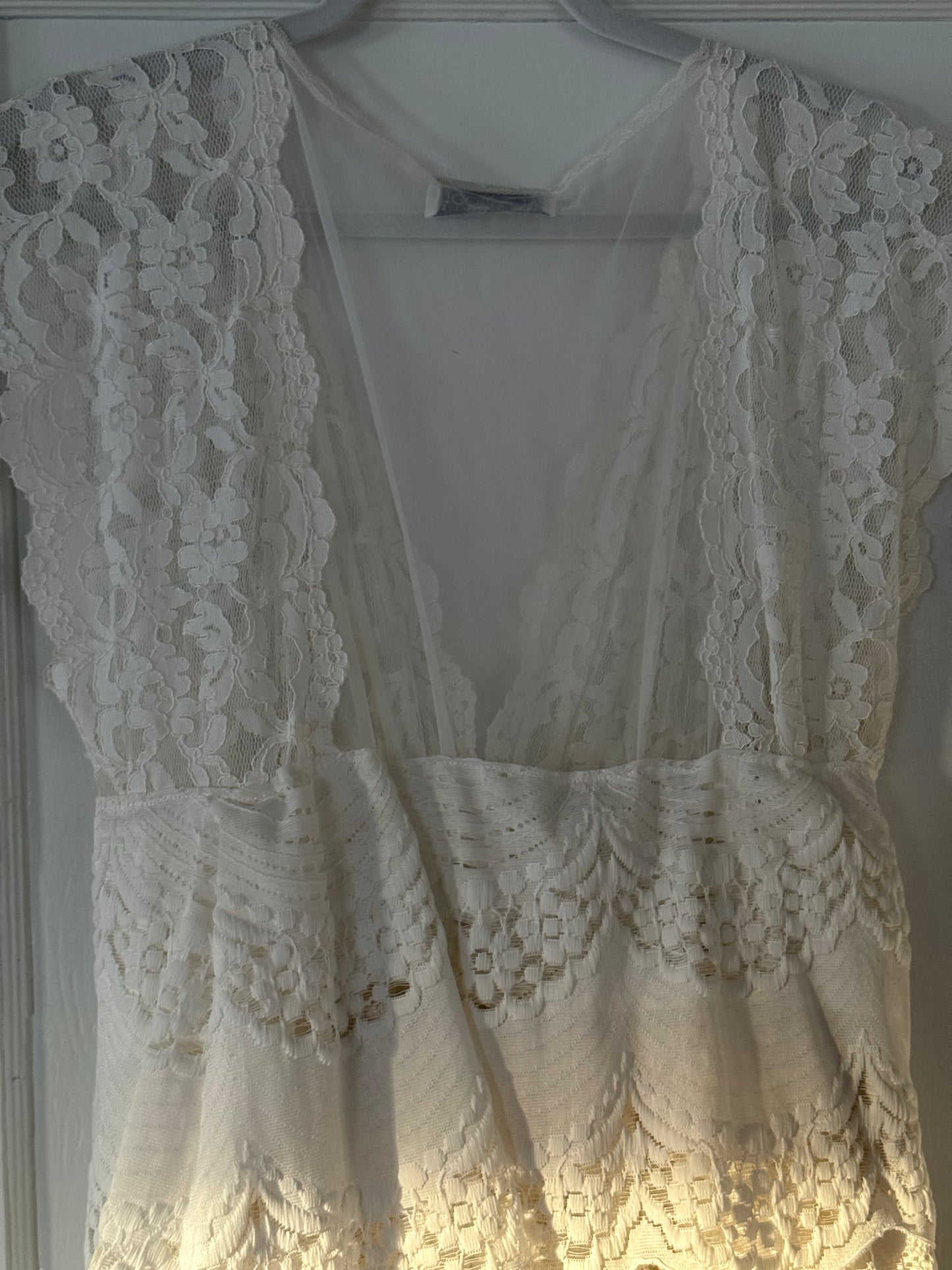 Rare Val Mode Lace Ruffle Maxi Slip/Dress