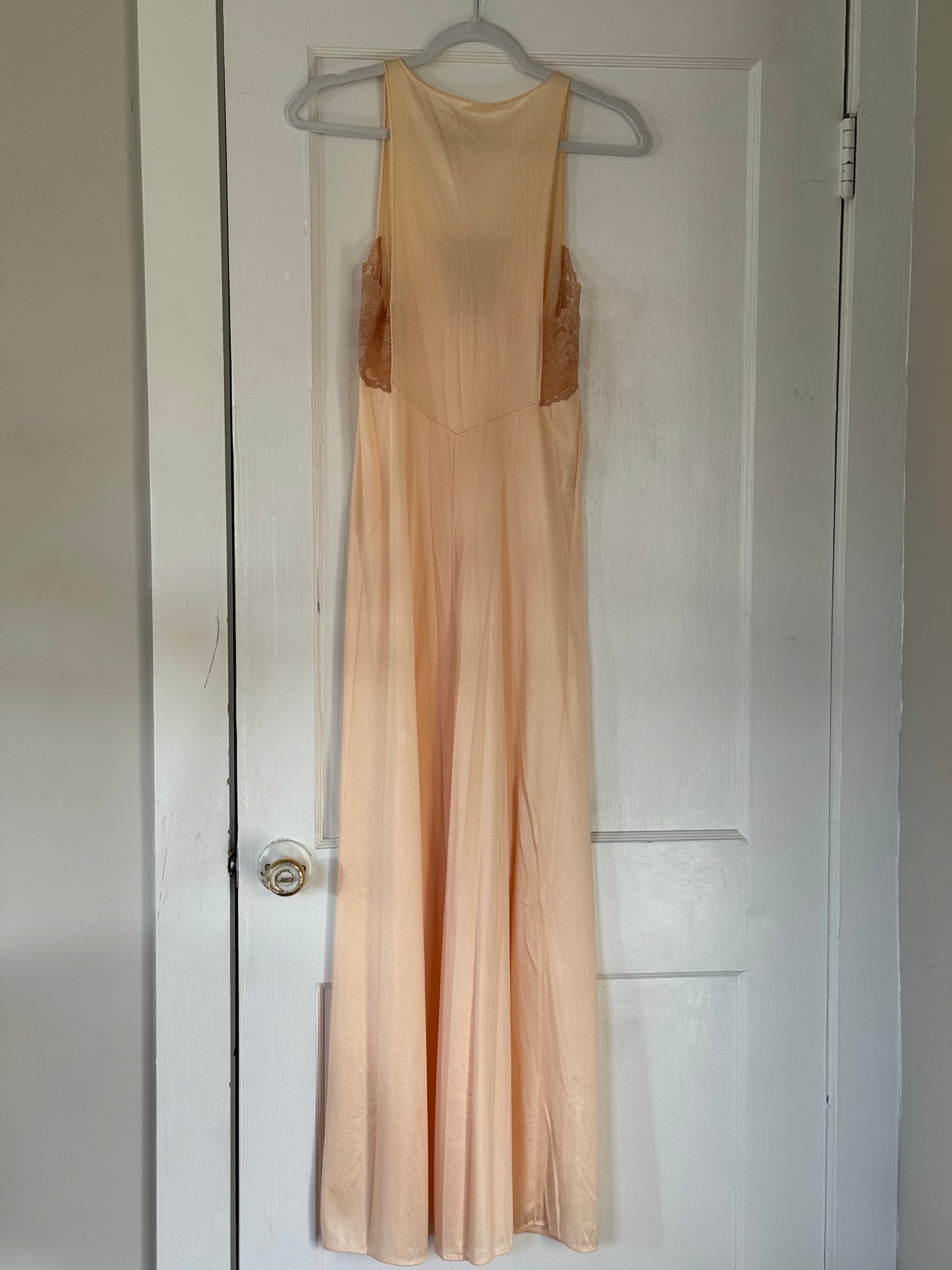 Tom Bezduda Light Pink & Tan Slip Set