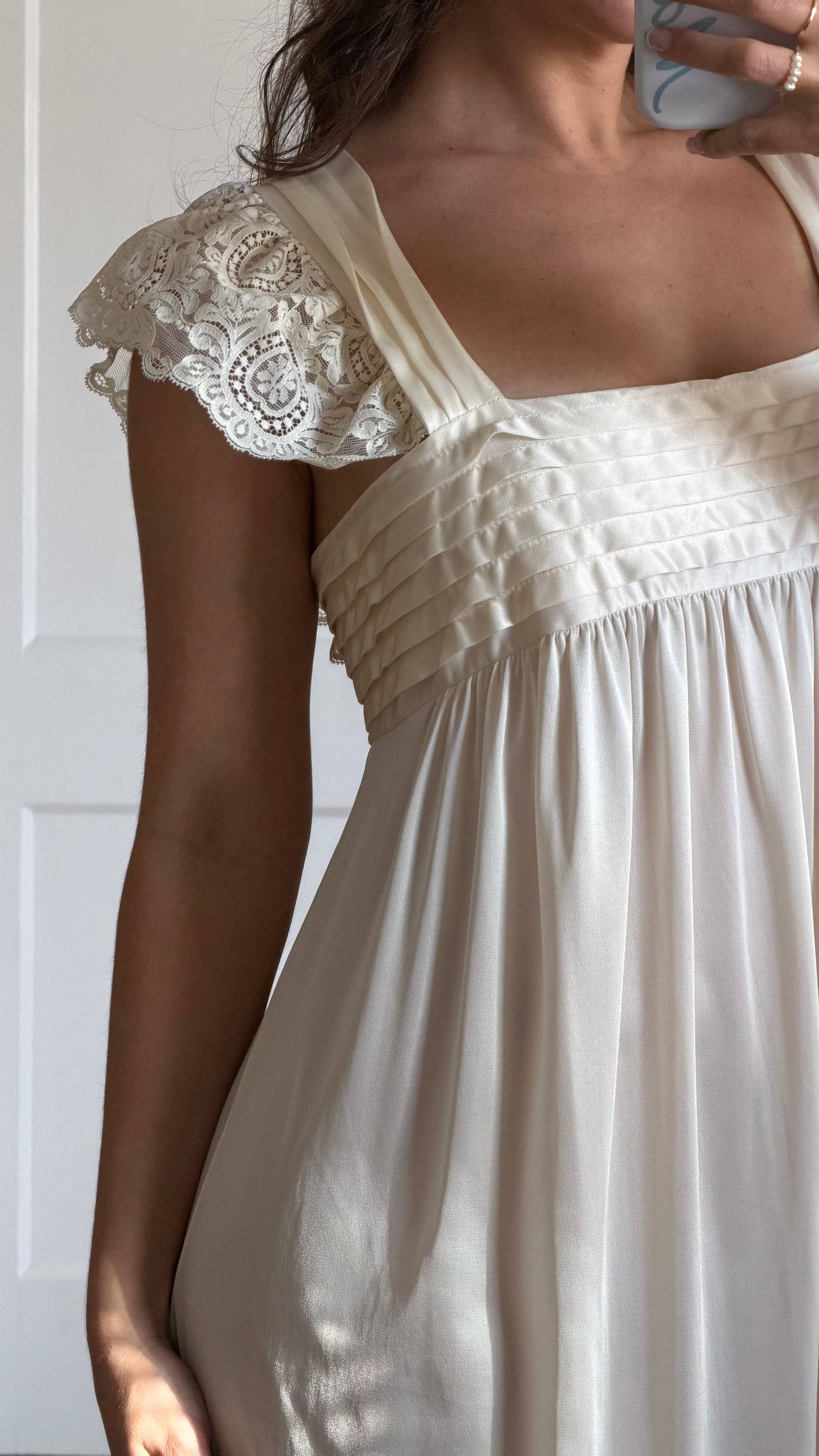 Rare Cream Lace Flutter Sleeve Slip