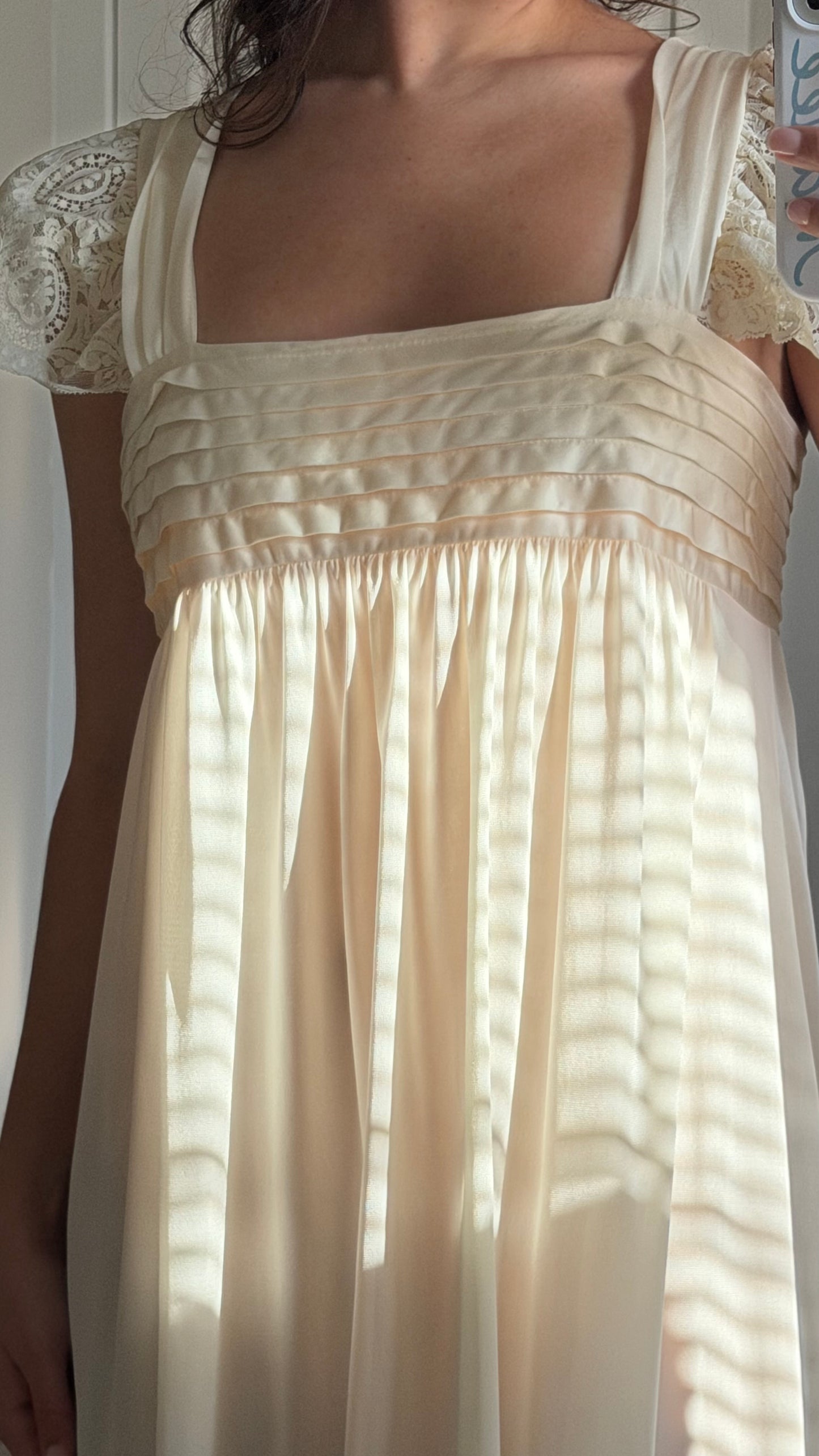 Rare Cream Lace Flutter Sleeve Slip