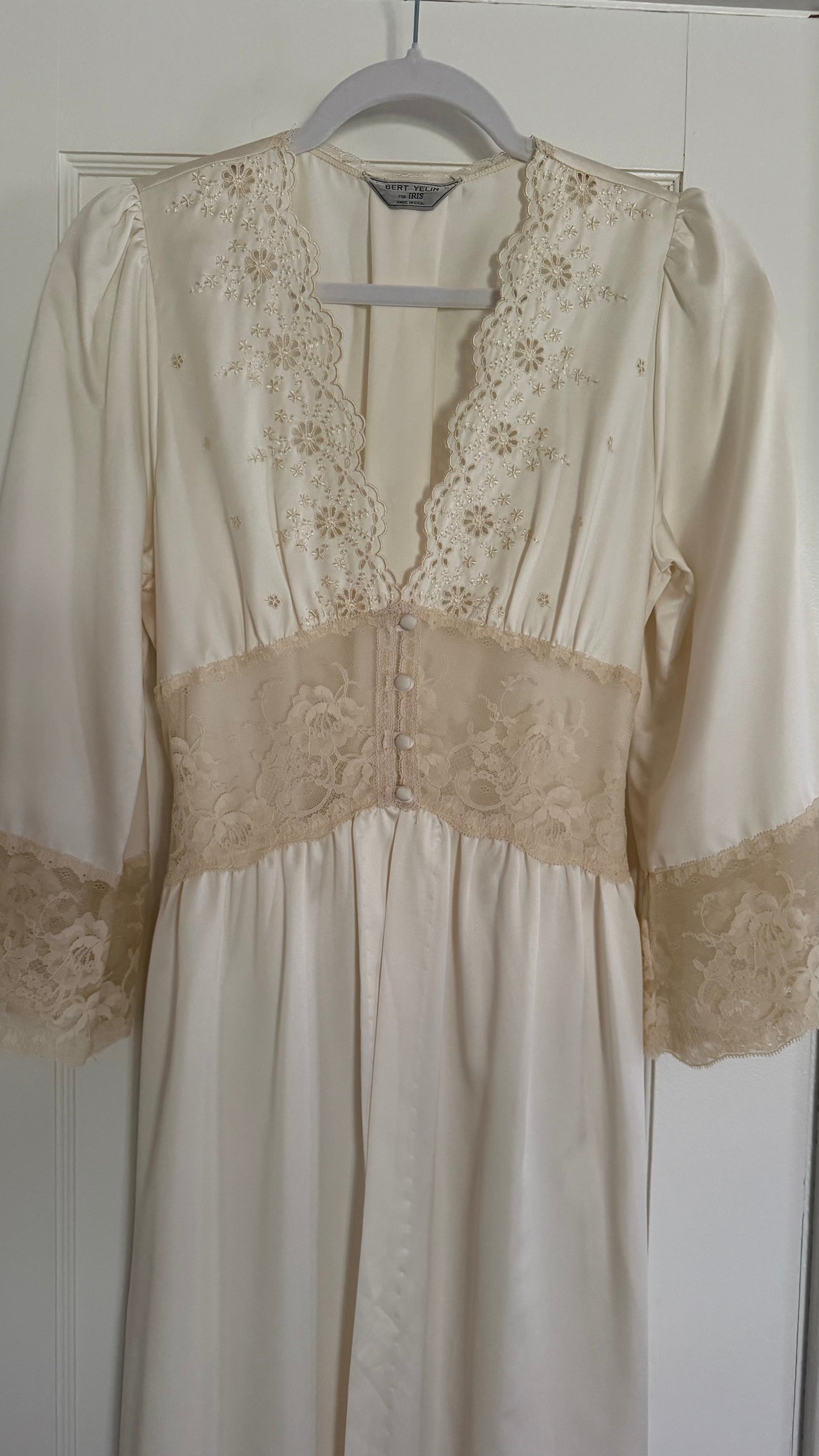 Ivory Lace Detail Peignoir Robe