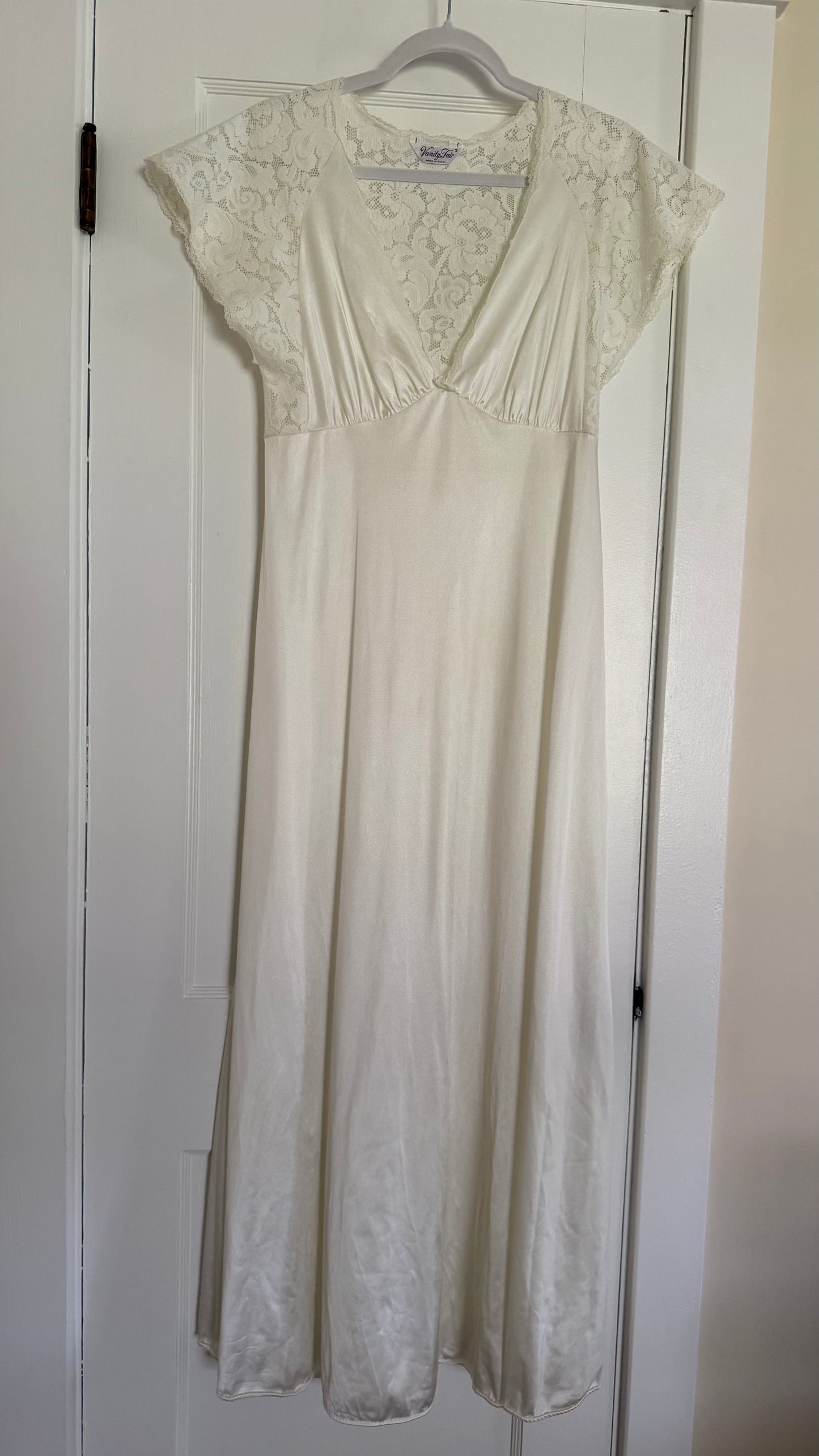 V-Neck Short Sleeve Slip