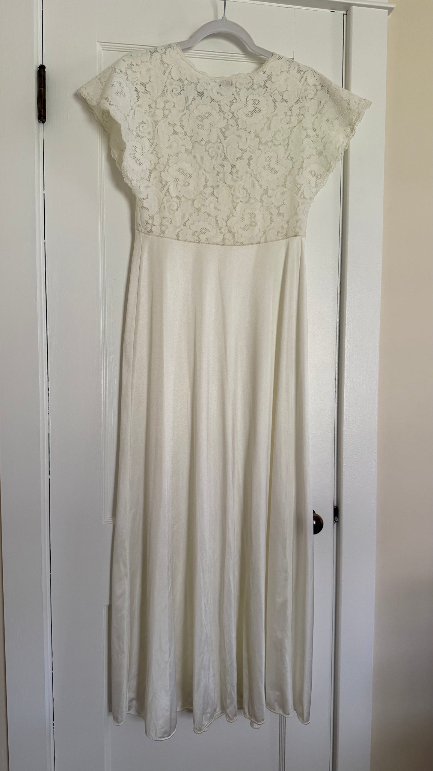 V-Neck Short Sleeve Slip