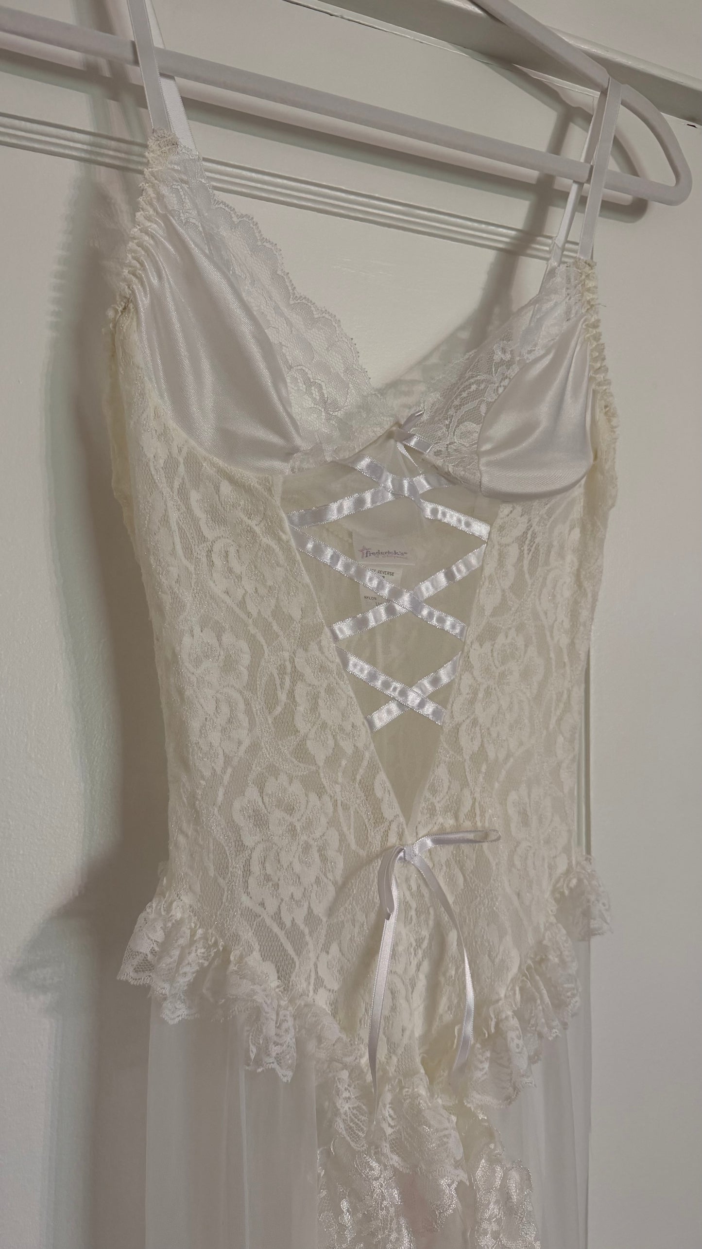 Three-Piece Ruffle and Ribbon Bridal Set