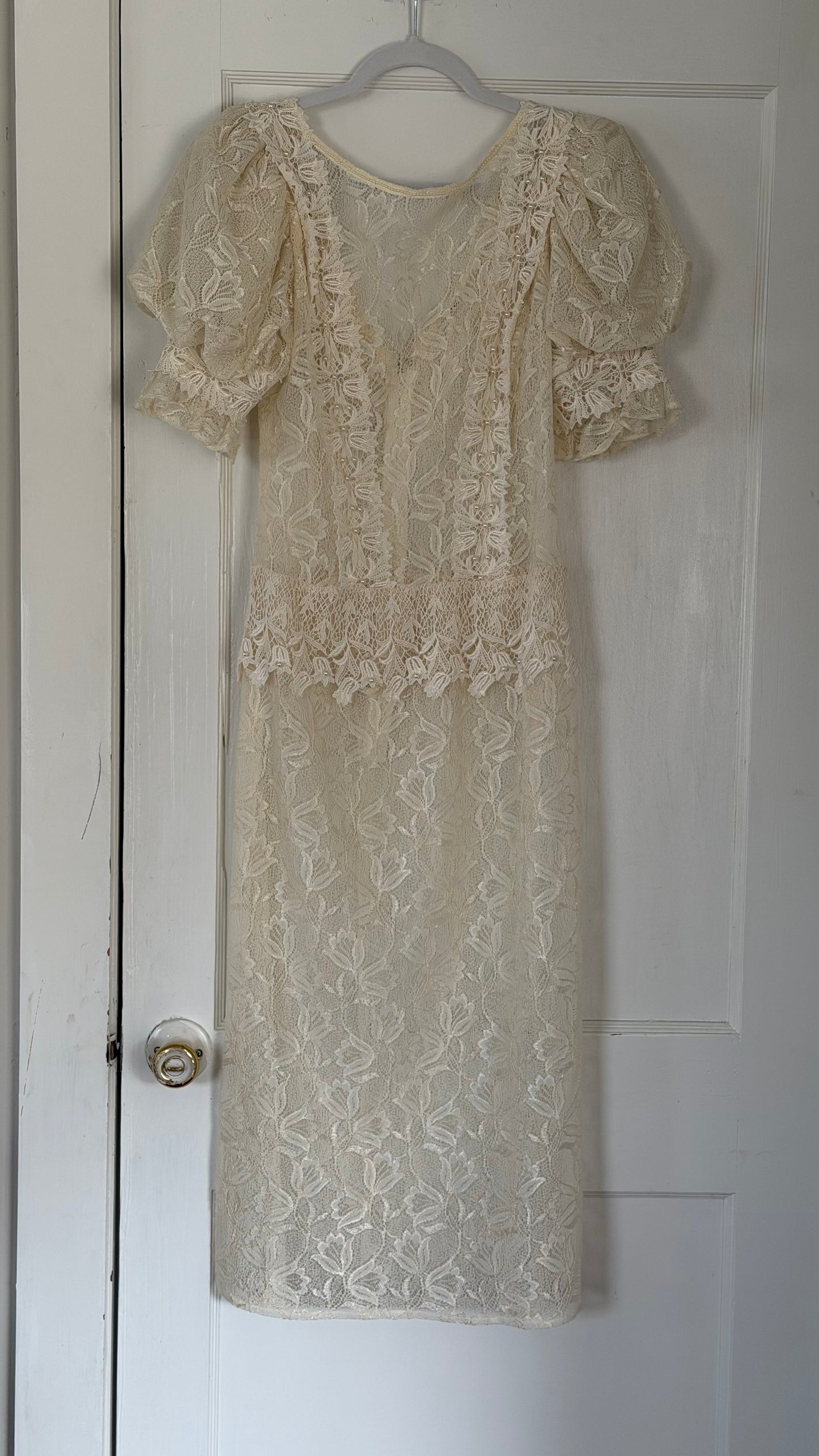 Sheer Lace Puff Sleeve Midi