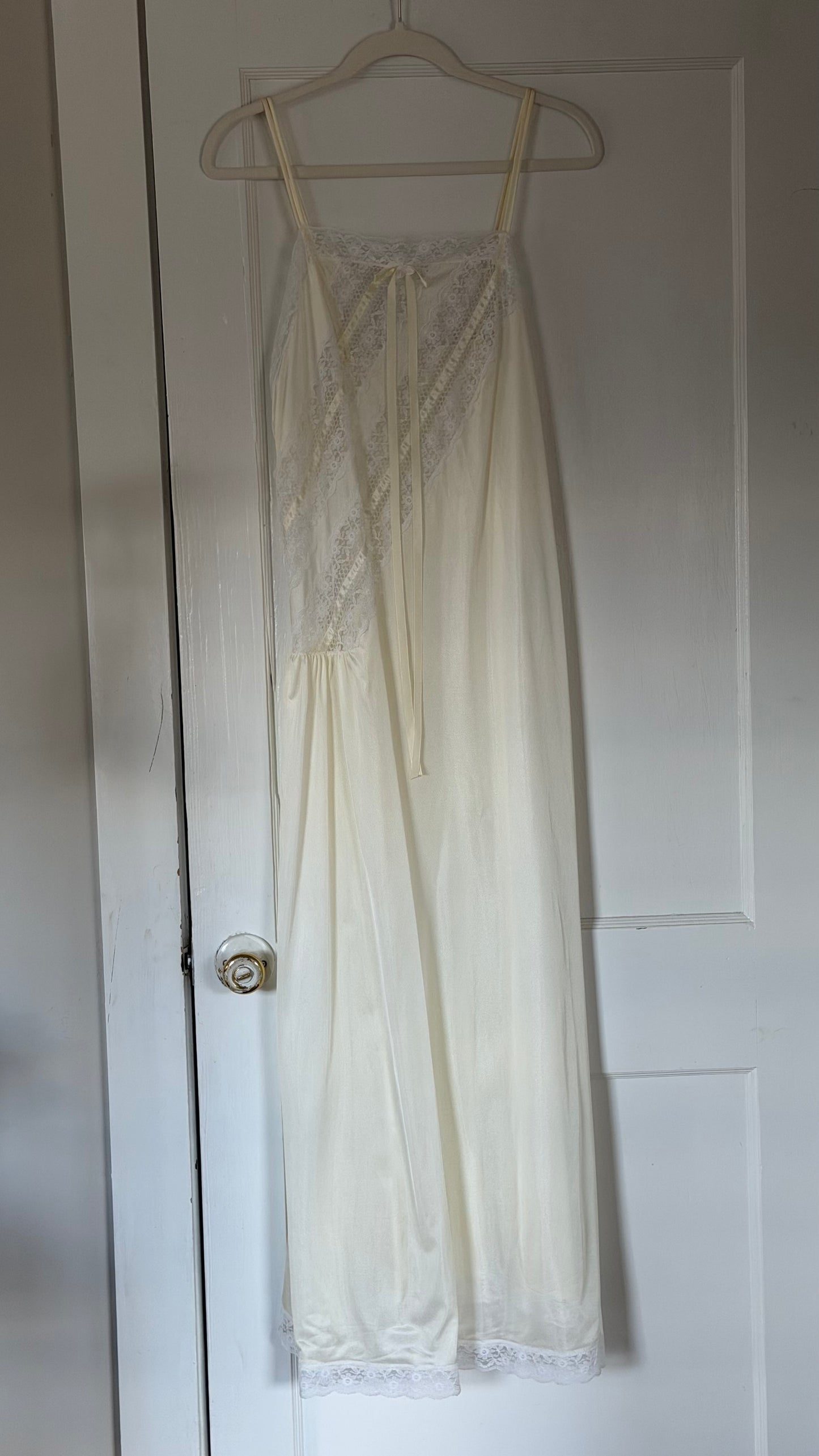 Bow Ribbon & Lace Cream/Ivory Slip