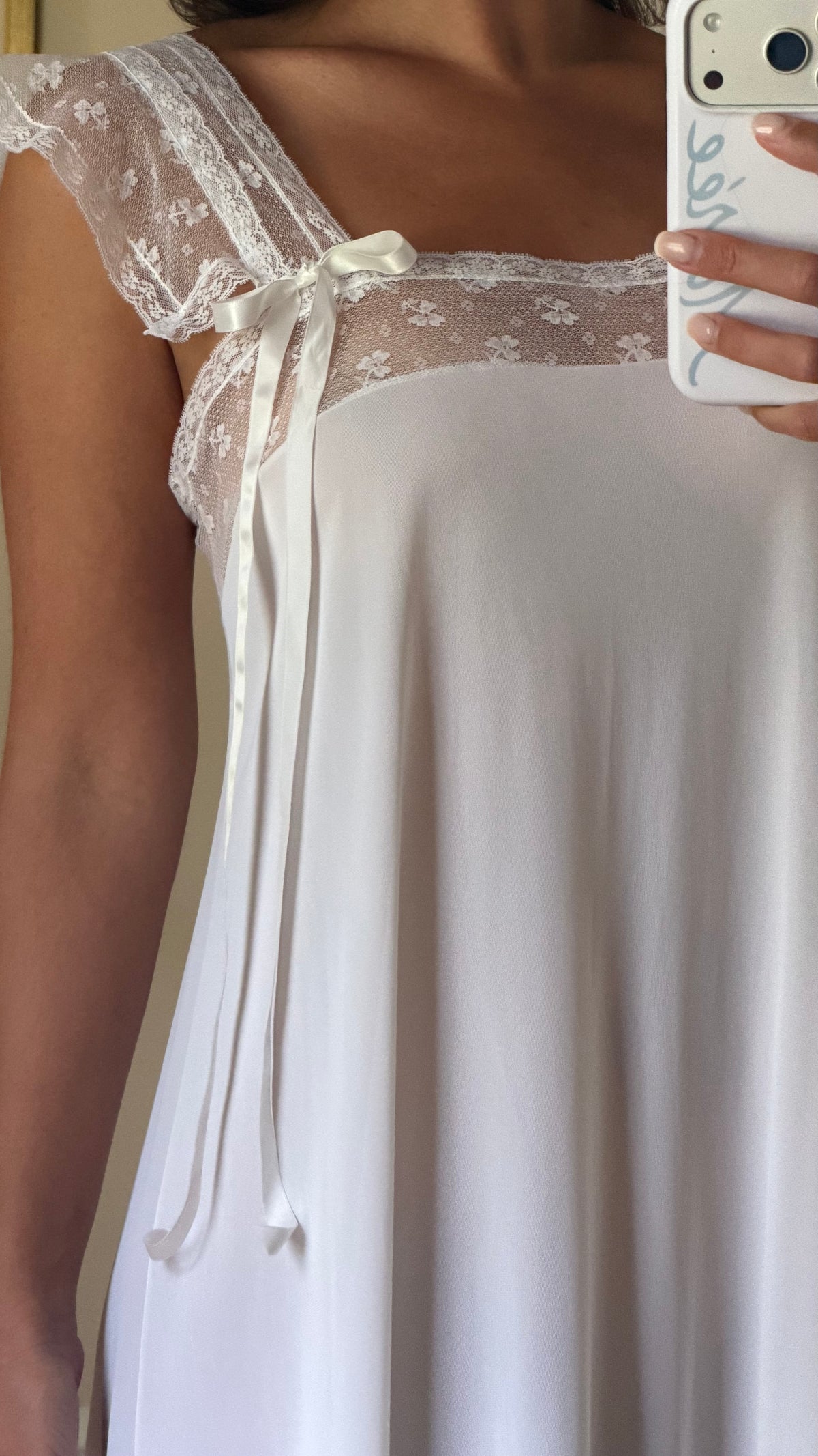 Flutter Sleeve Slip with Bow Details