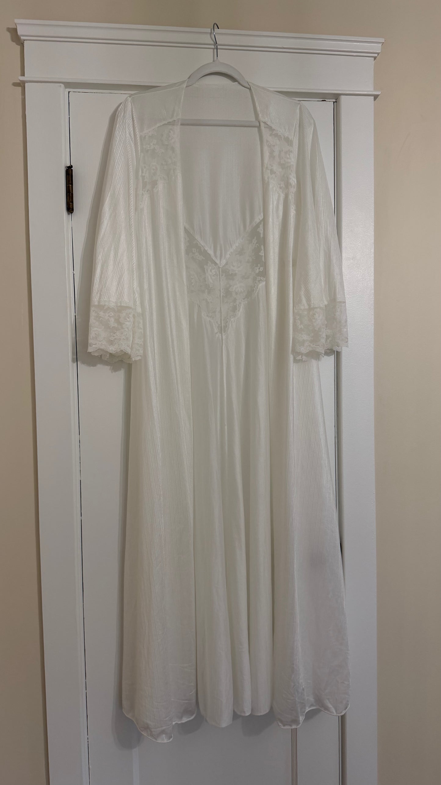 Lace-Detail Peignoir Set