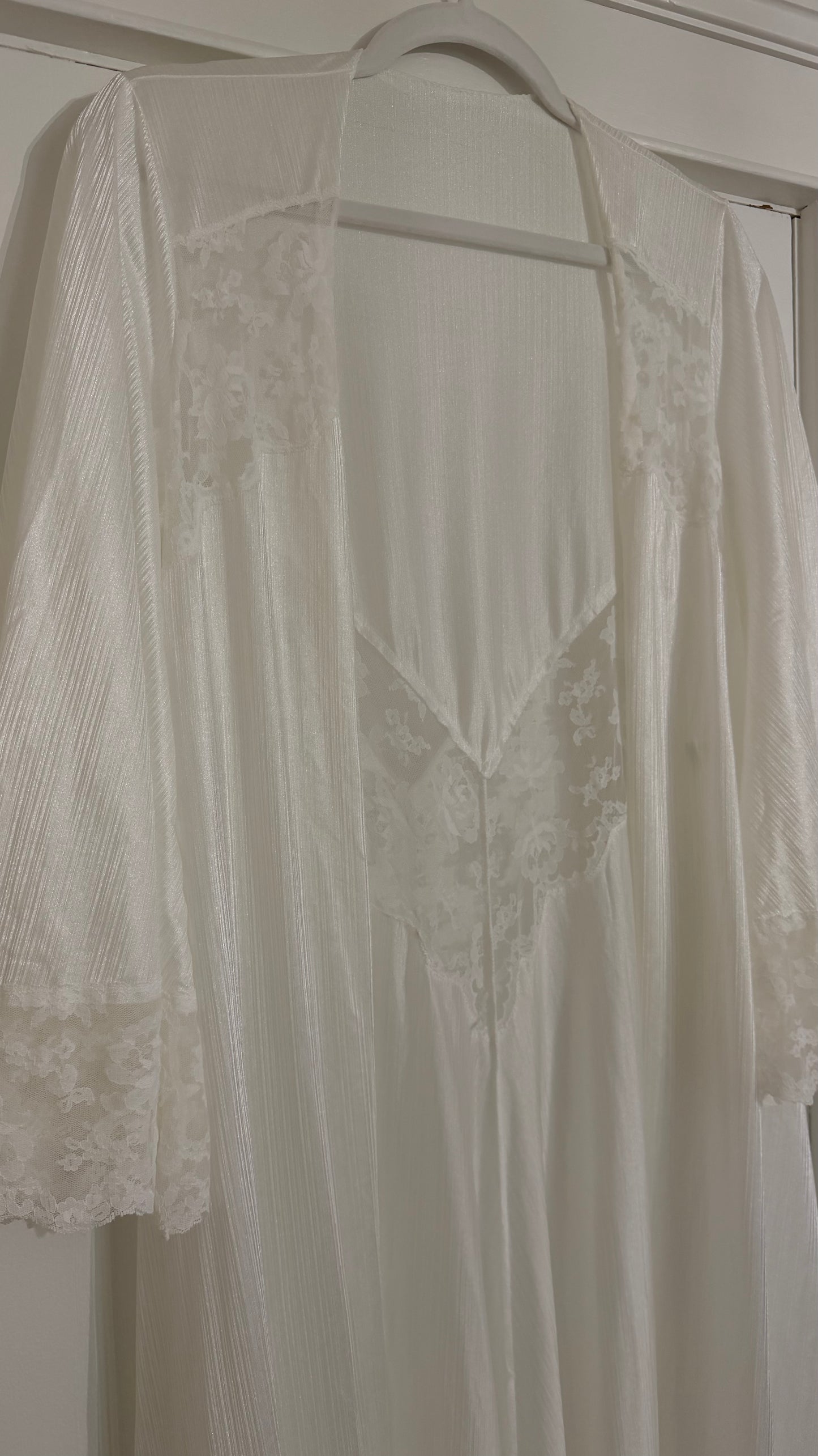 Lace-Detail Peignoir Set