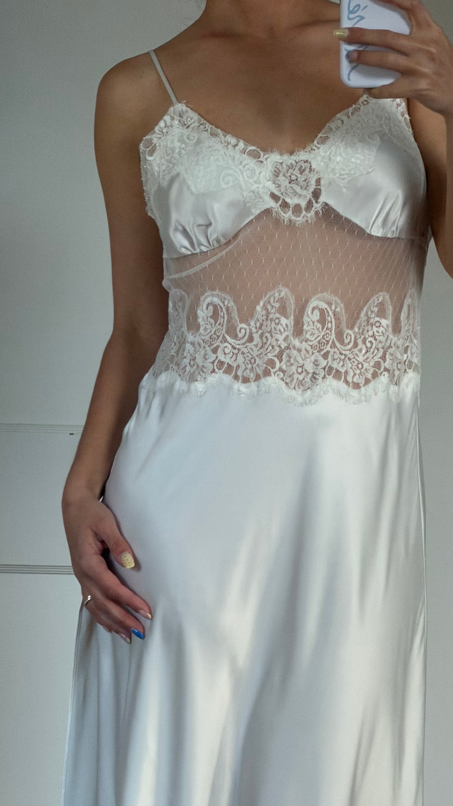Rare Lace Detail Lace Peignoir Set