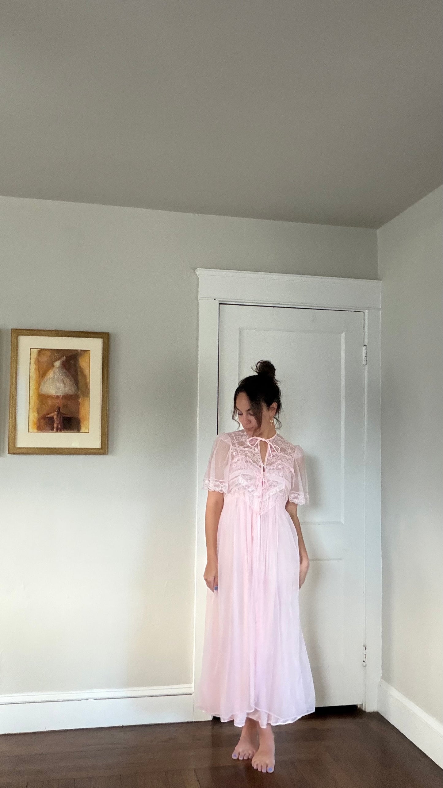 Pink Lace & Ribbon Detail Peignoir Set