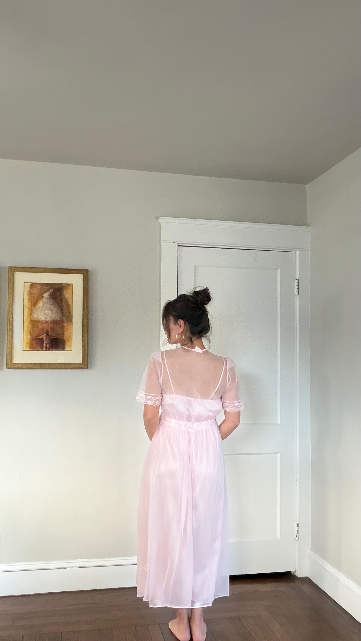 Pink Lace & Ribbon Detail Peignoir Set