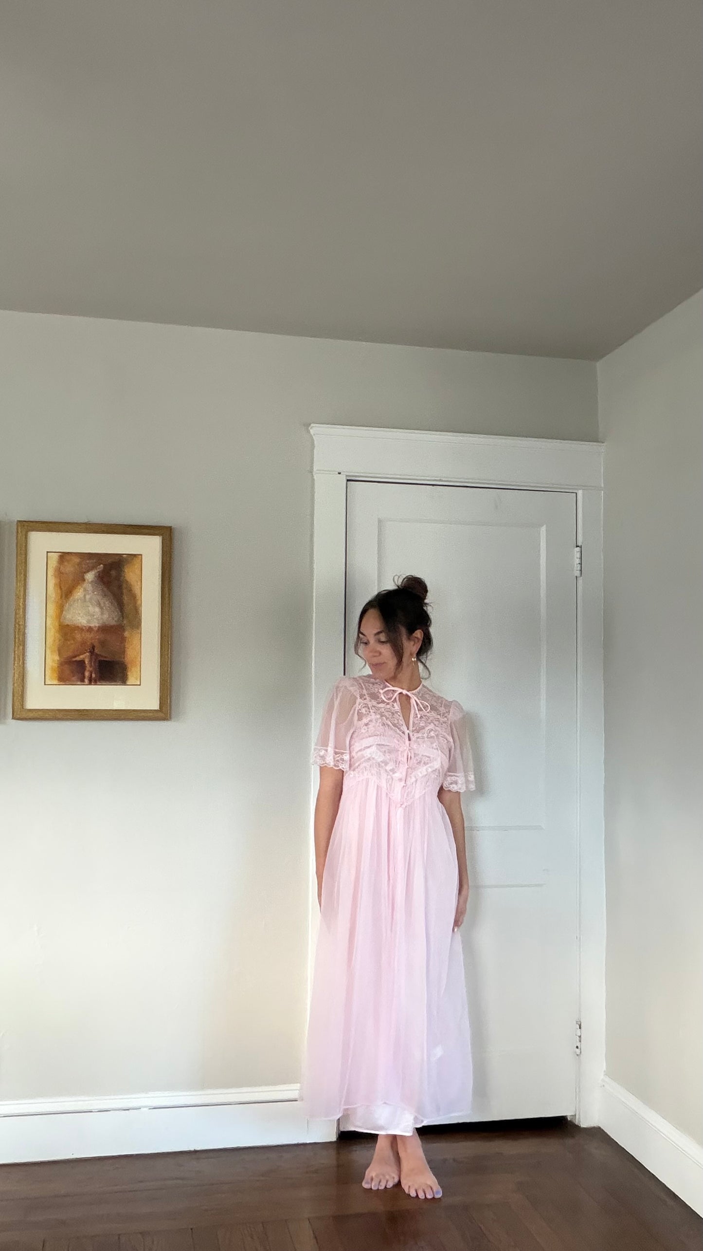 Pink Lace & Ribbon Detail Peignoir Set