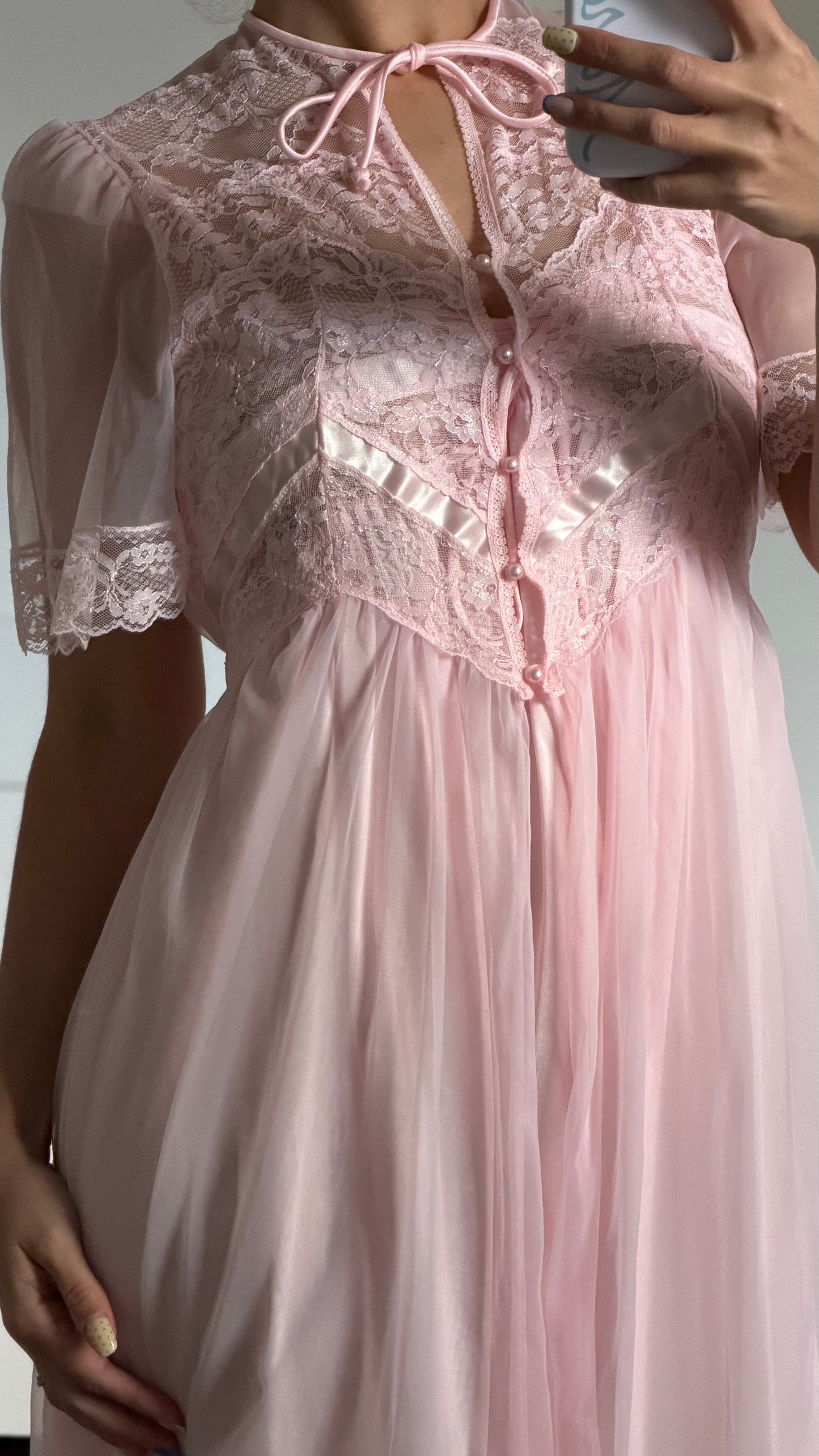 Pink Lace & Ribbon Detail Peignoir Set